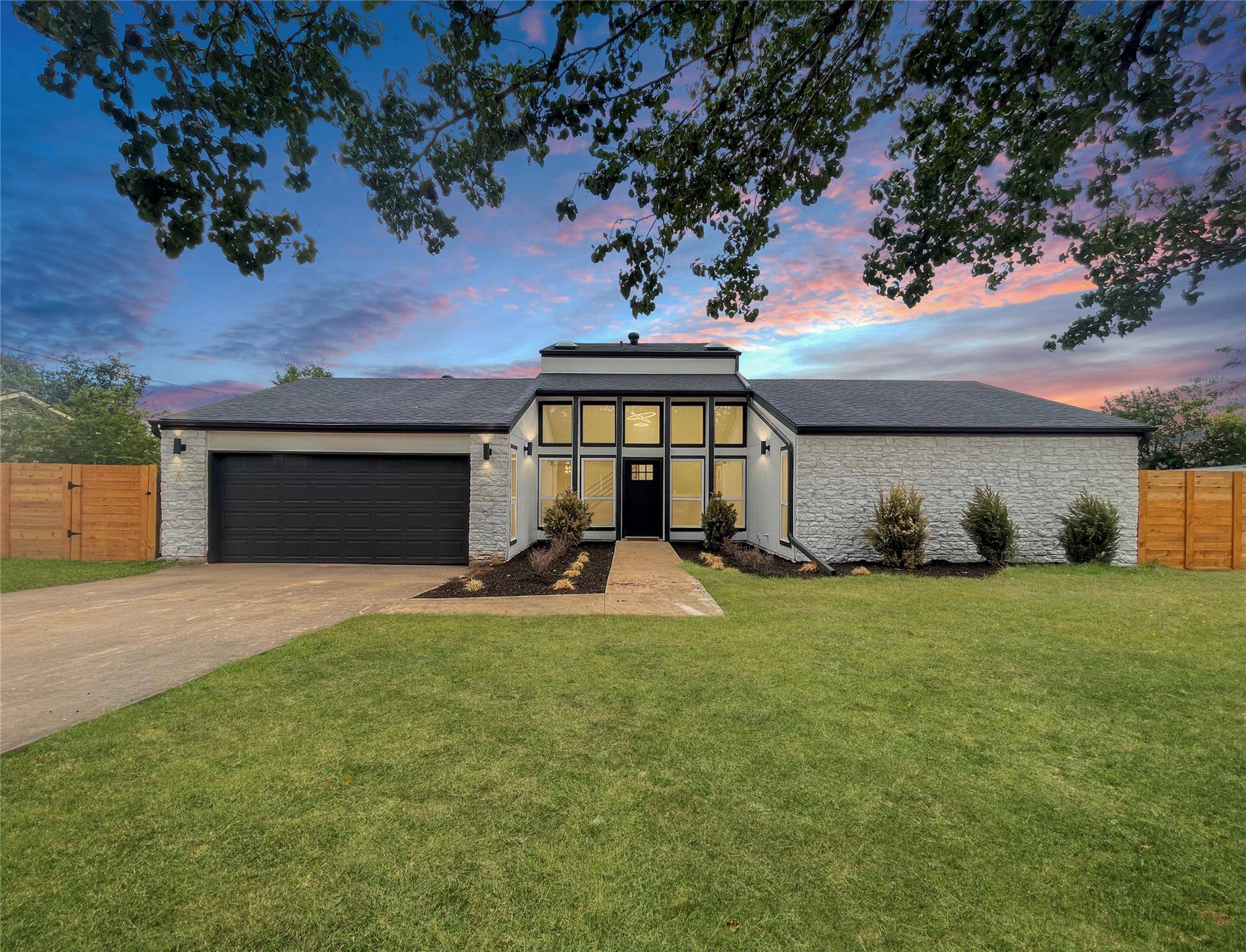 141 Ridgecrest RD, Georgetown, TX 78628