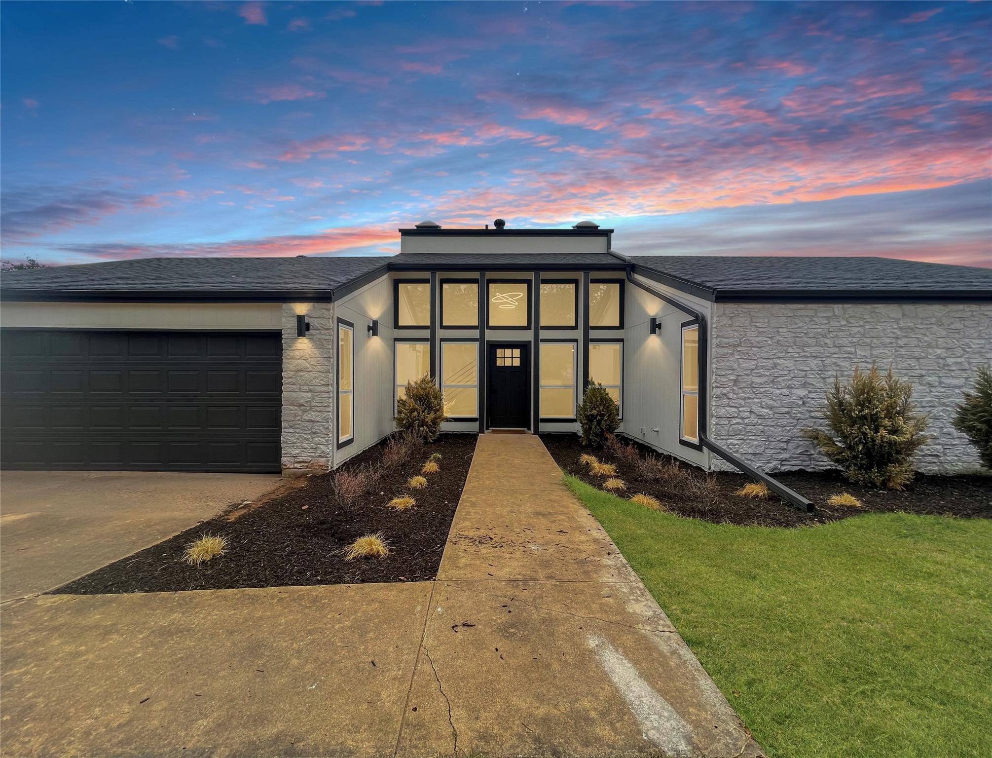 141 Ridgecrest RD, Georgetown, TX 78628