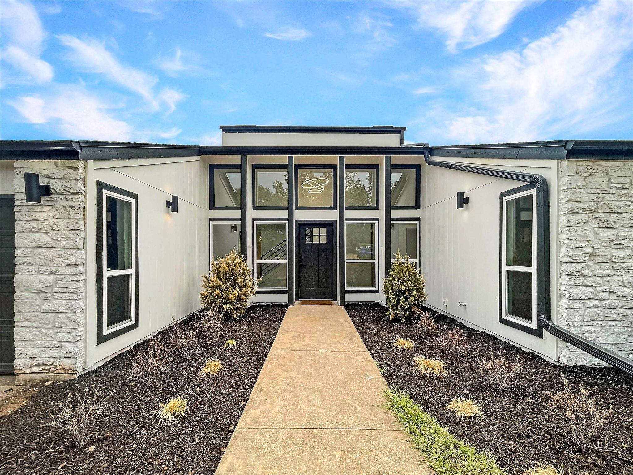 141 Ridgecrest RD, Georgetown, TX 78628