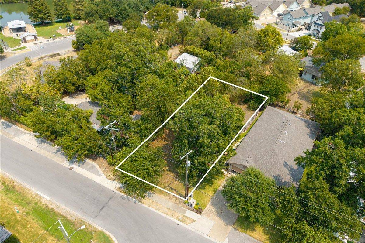 513 N Lewis ST, Round Rock, TX 78664