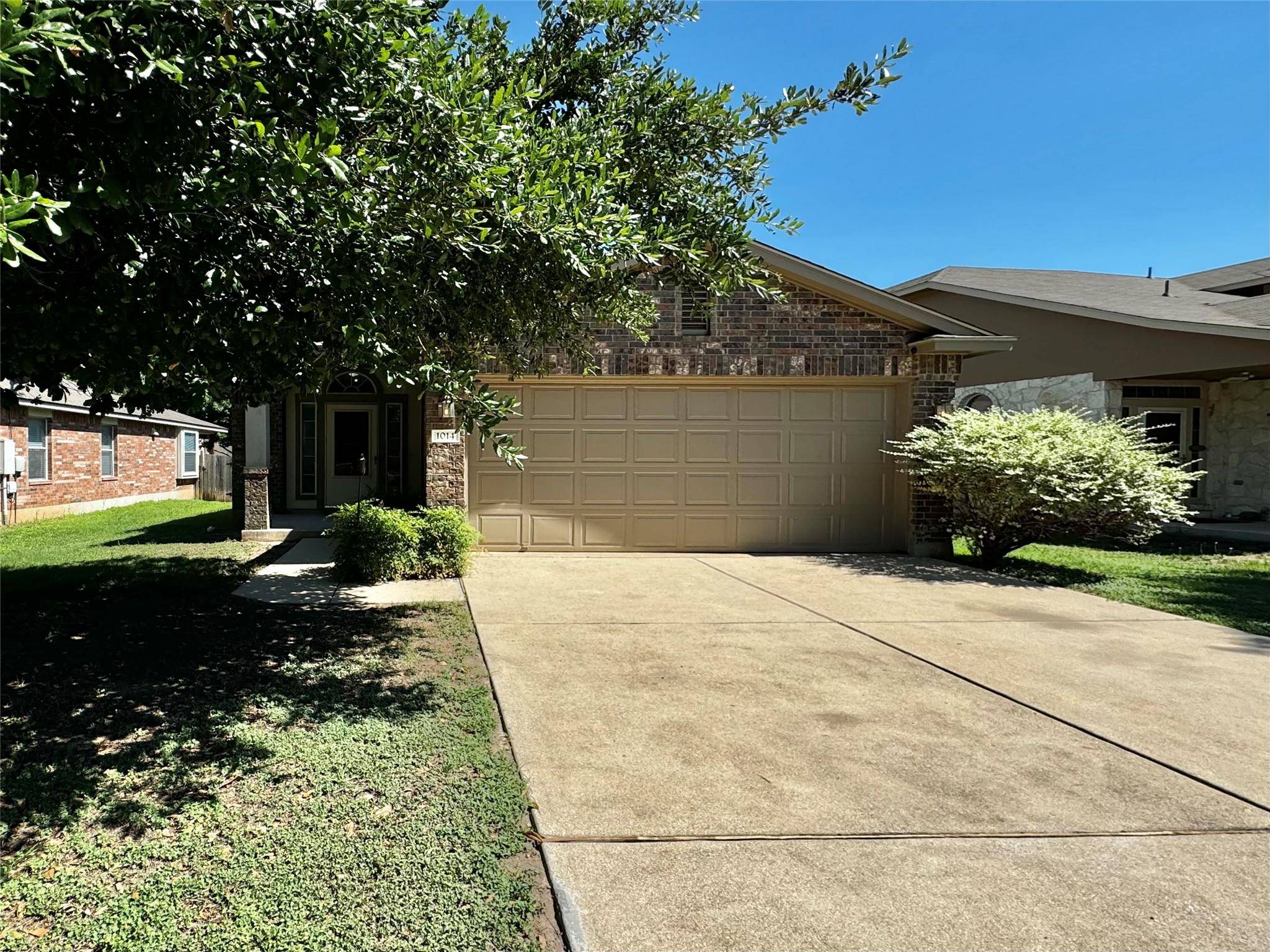 1014 Aiken DR, Leander, TX 78641