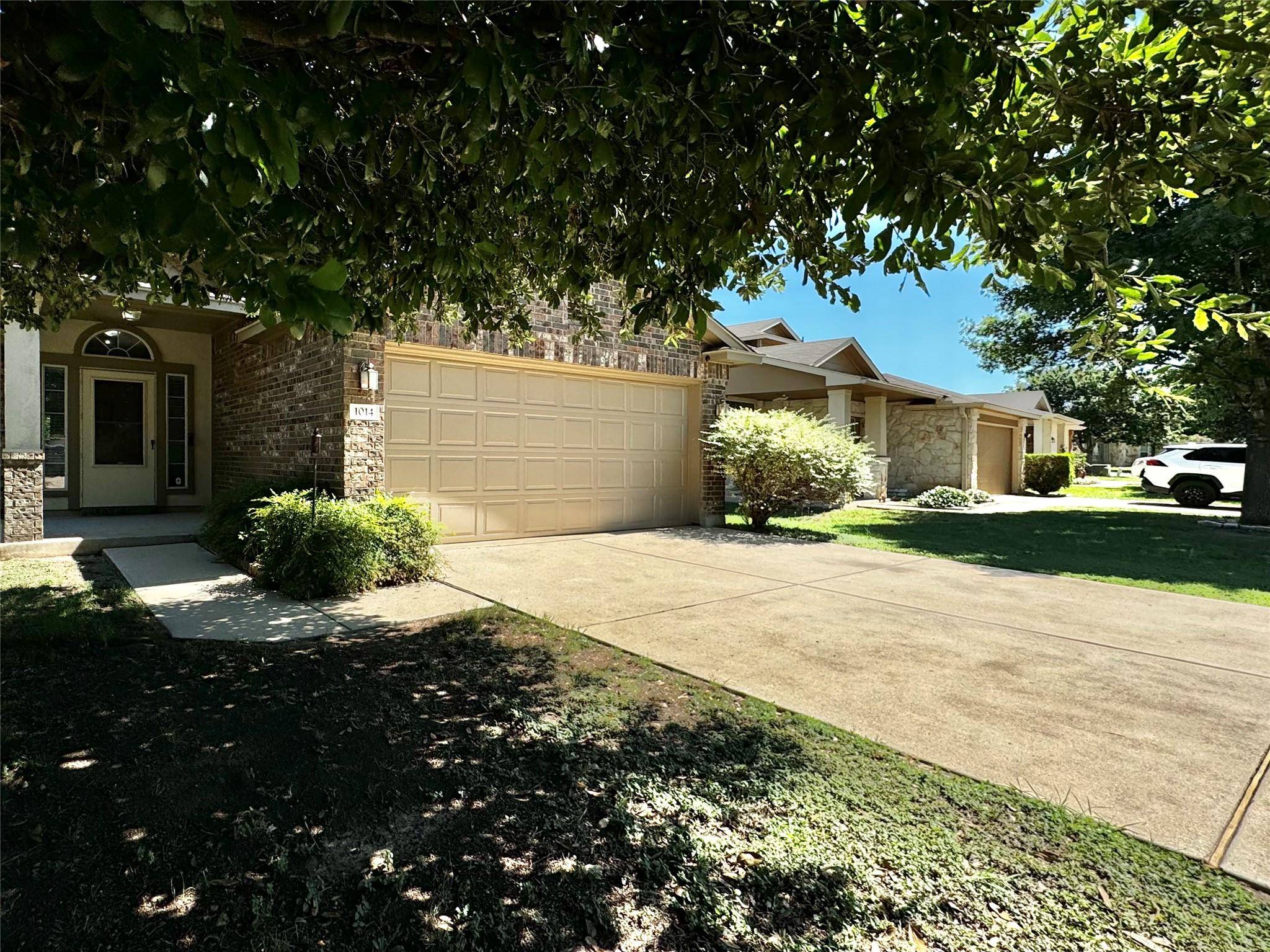 1014 Aiken DR, Leander, TX 78641
