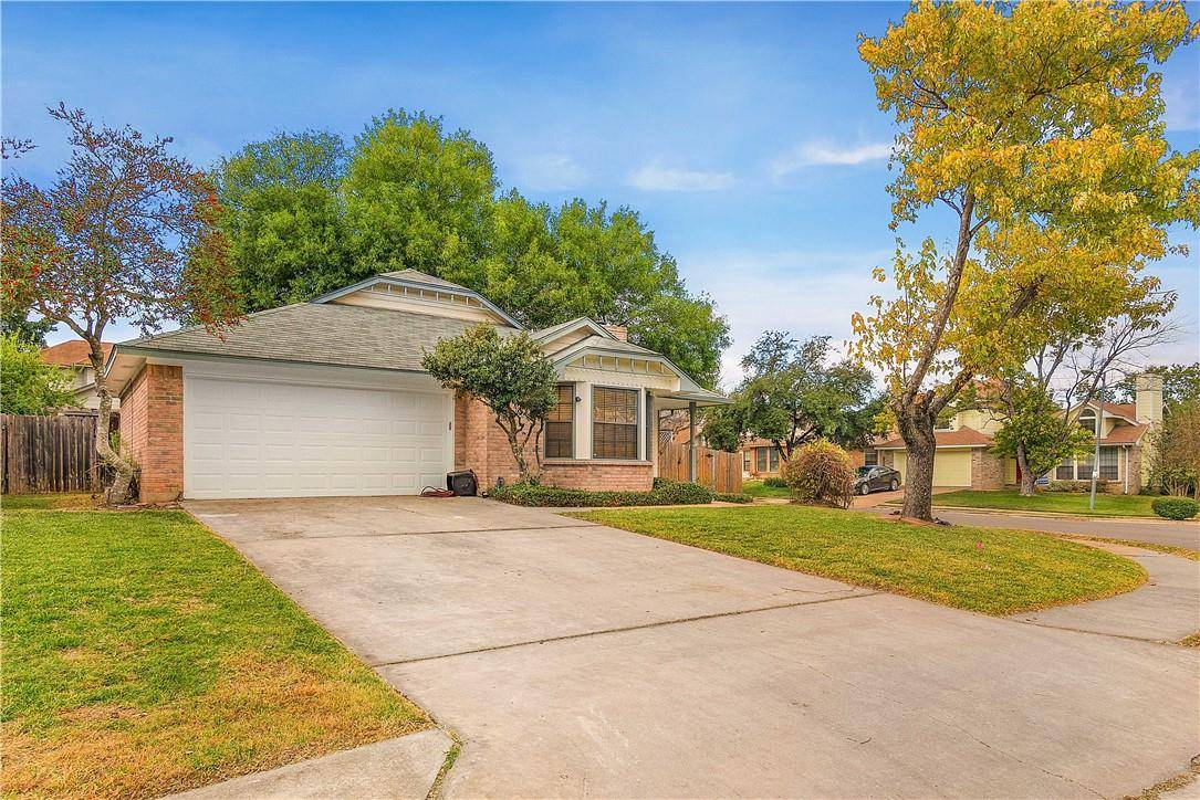 907 Clearwater TRL, Round Rock, TX 78664
