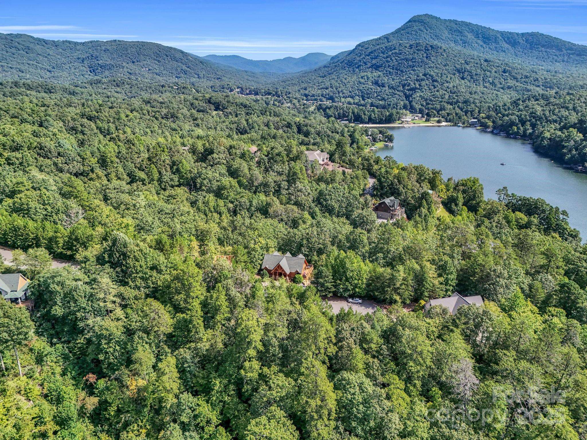 219 Highland HTS, Lake Lure, NC 28746
