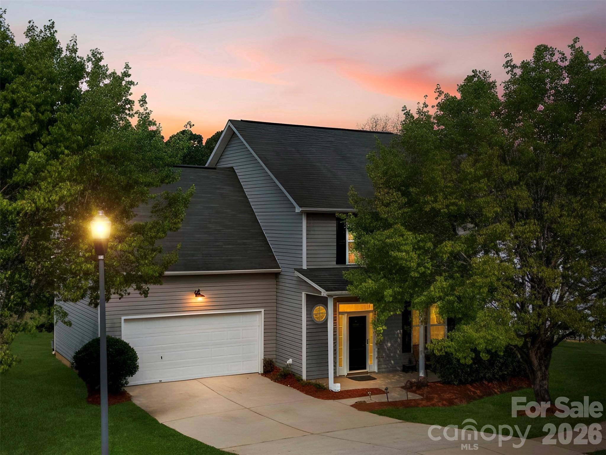 624 Cliffs Inn CIR, Charlotte, NC 28214