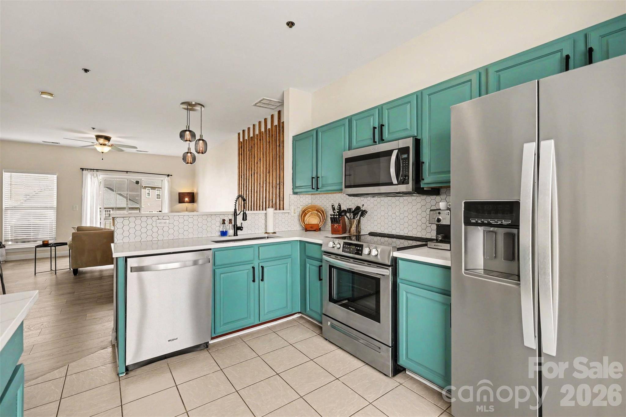 2729 Avalon Loop RD, Charlotte, NC 28269