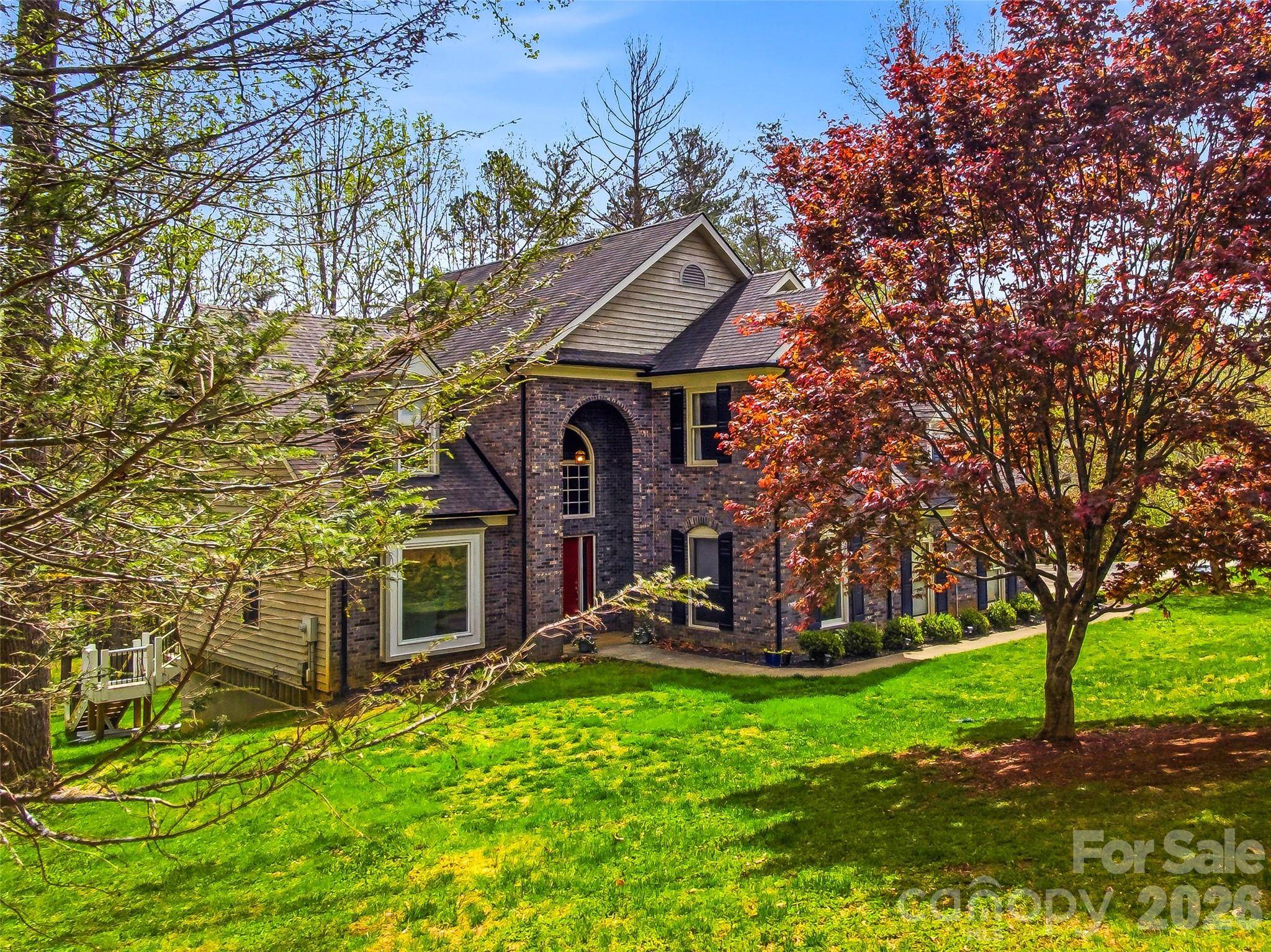32 Franklin Farm RD, Fletcher, NC 28732