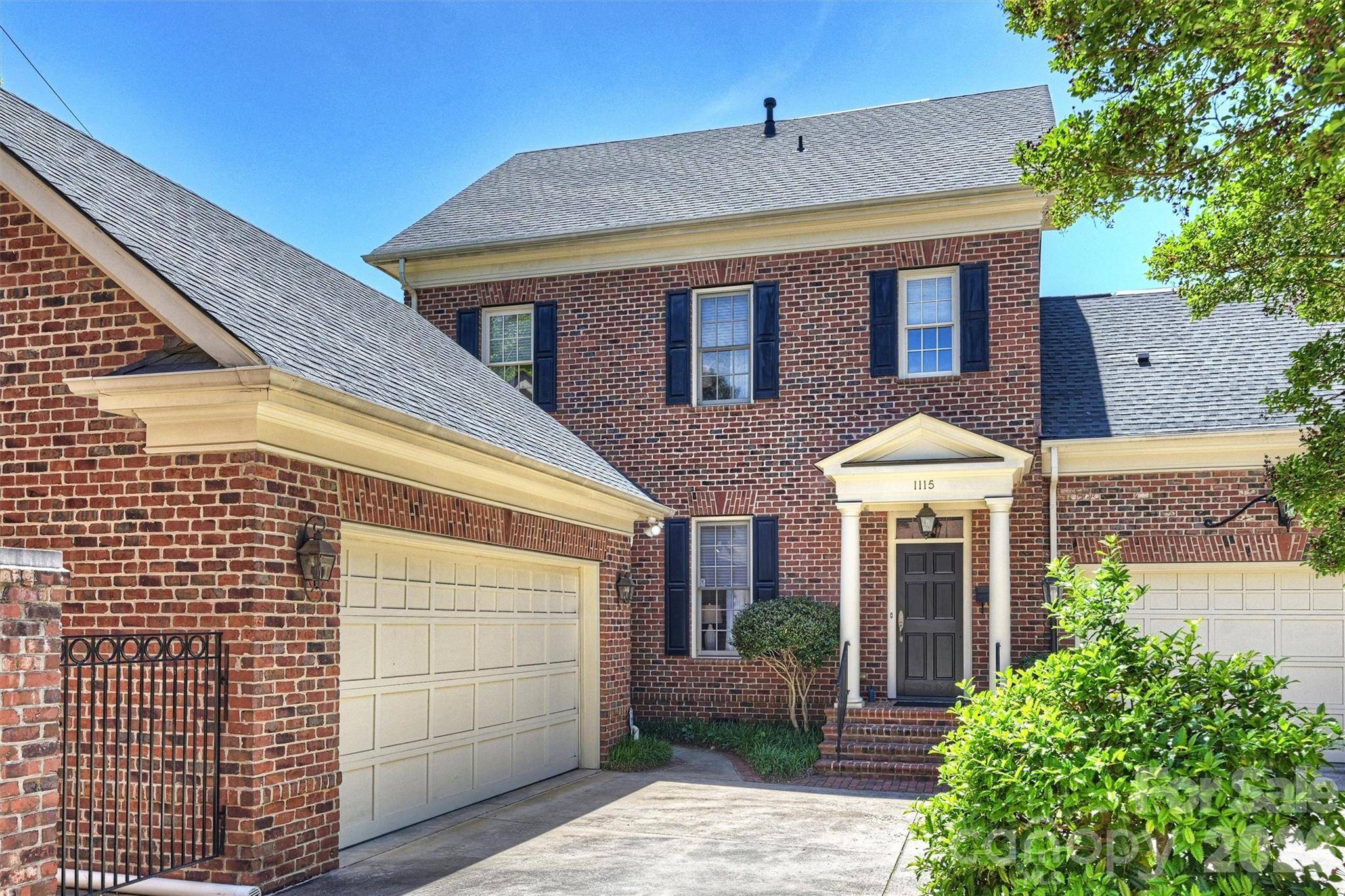 1115 S Kings DR, Charlotte, NC 28207
