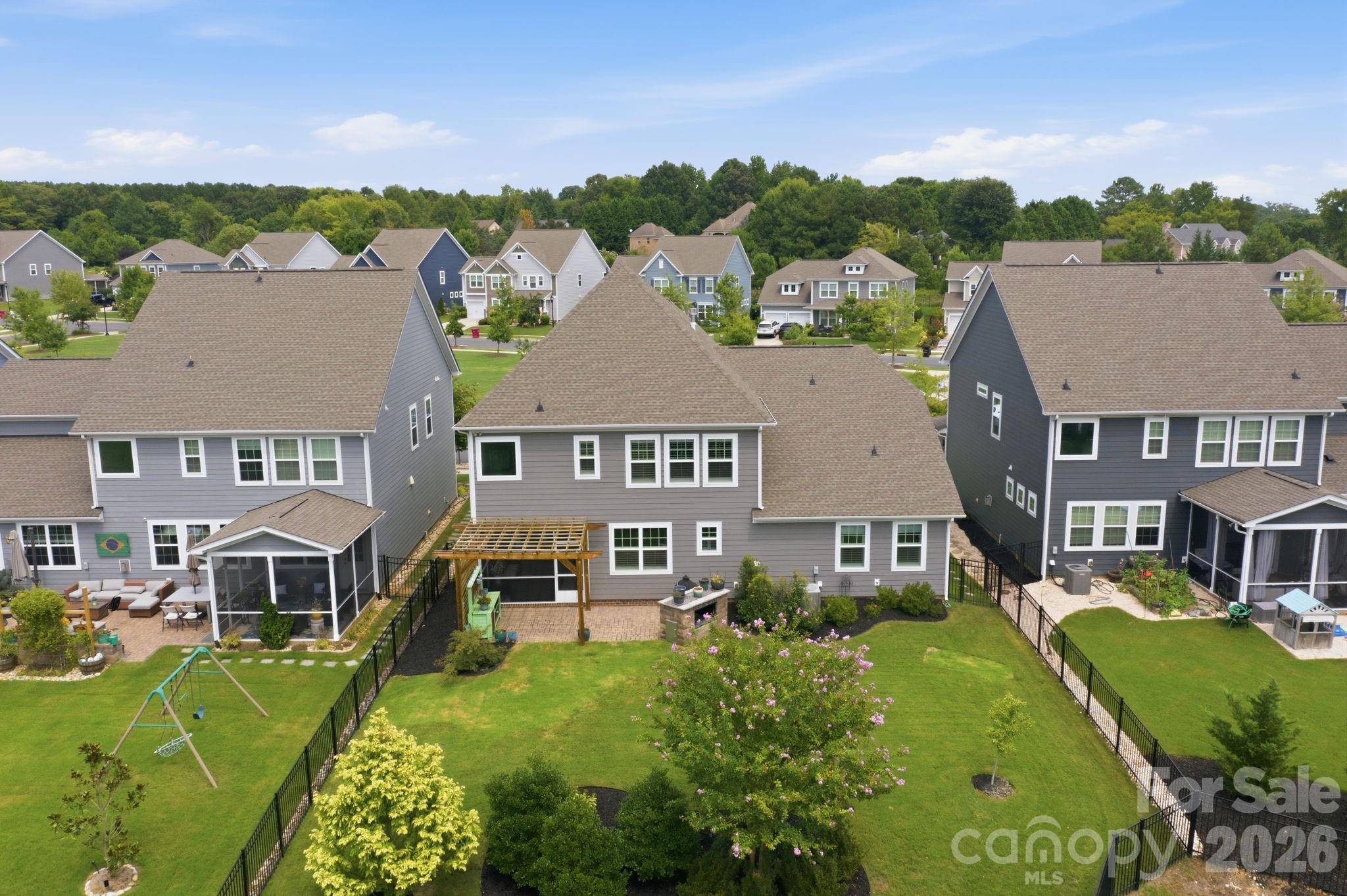 1020 Claires Creek LN, Davidson, NC 28036