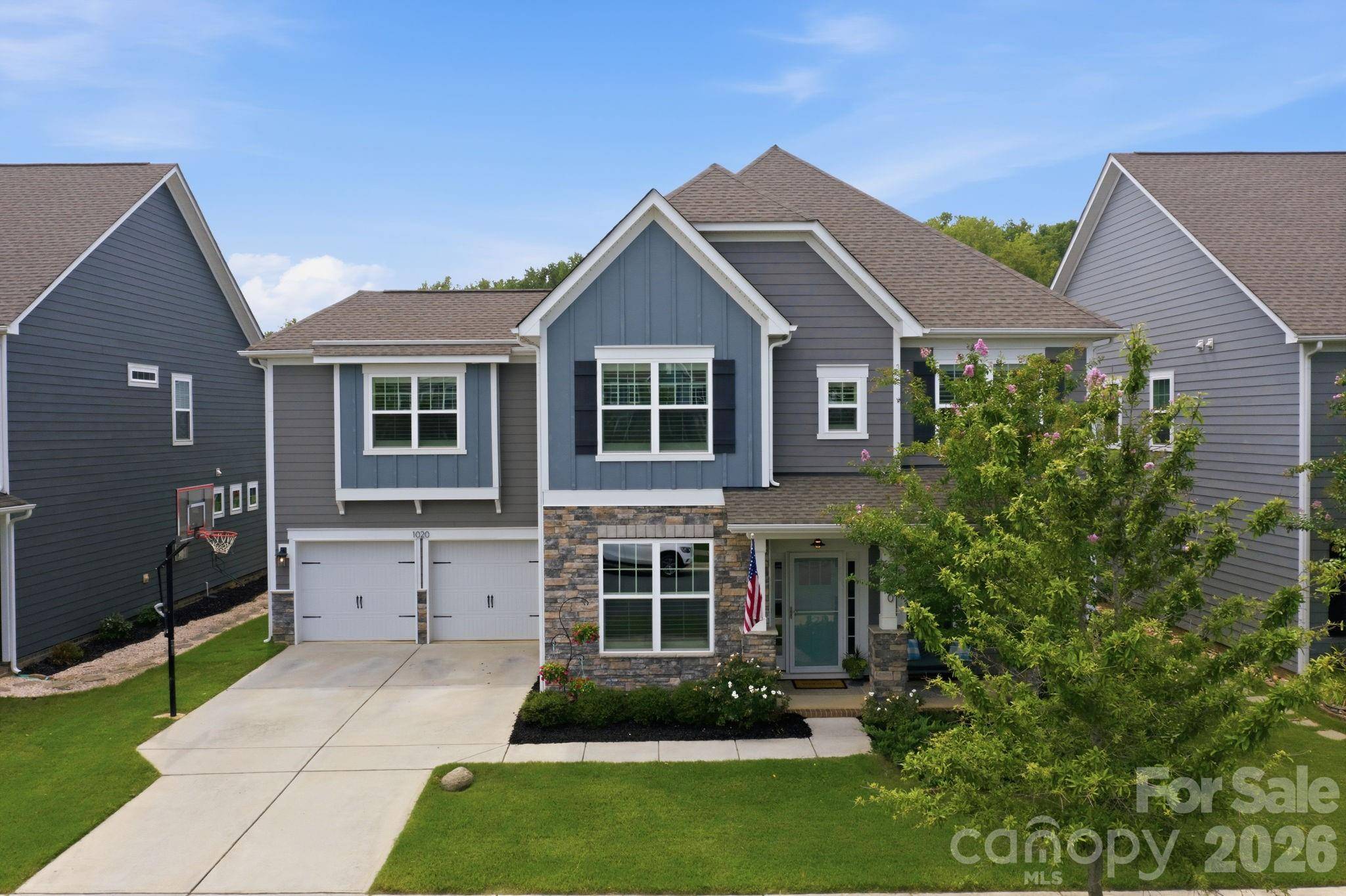 1020 Claires Creek LN, Davidson, NC 28036