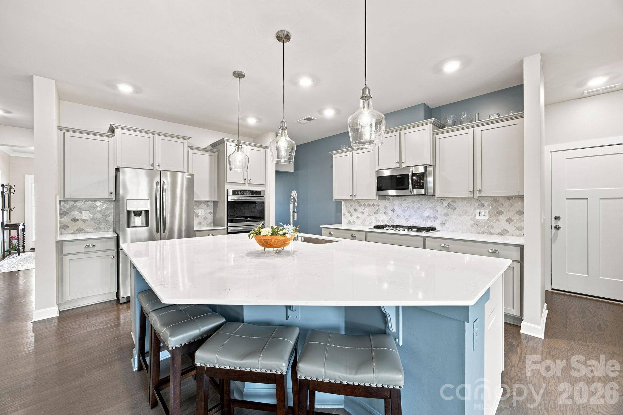 1020 Claires Creek LN, Davidson, NC 28036
