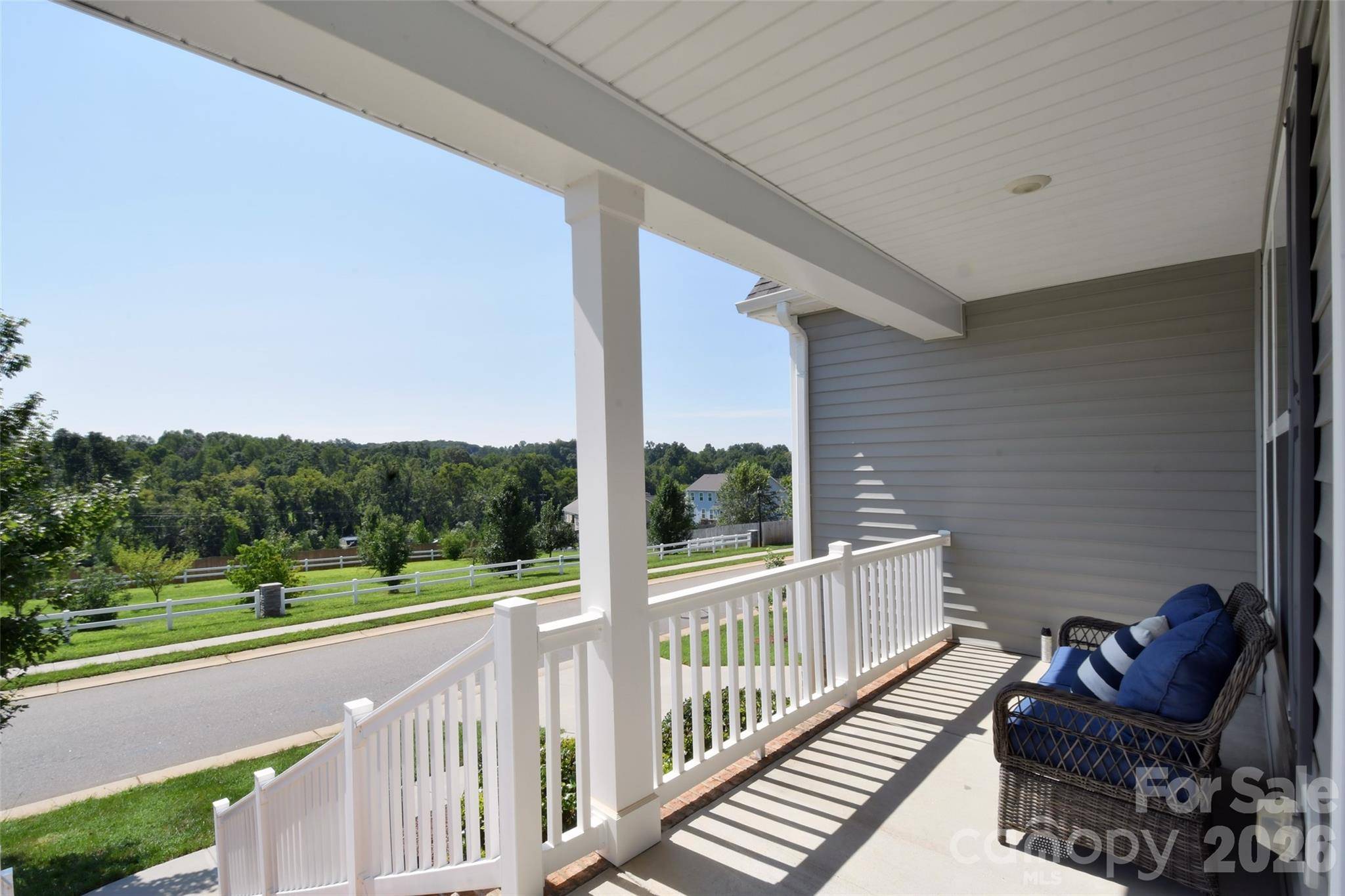 2179 Spring Wind RD, Pfafftown, NC 27040