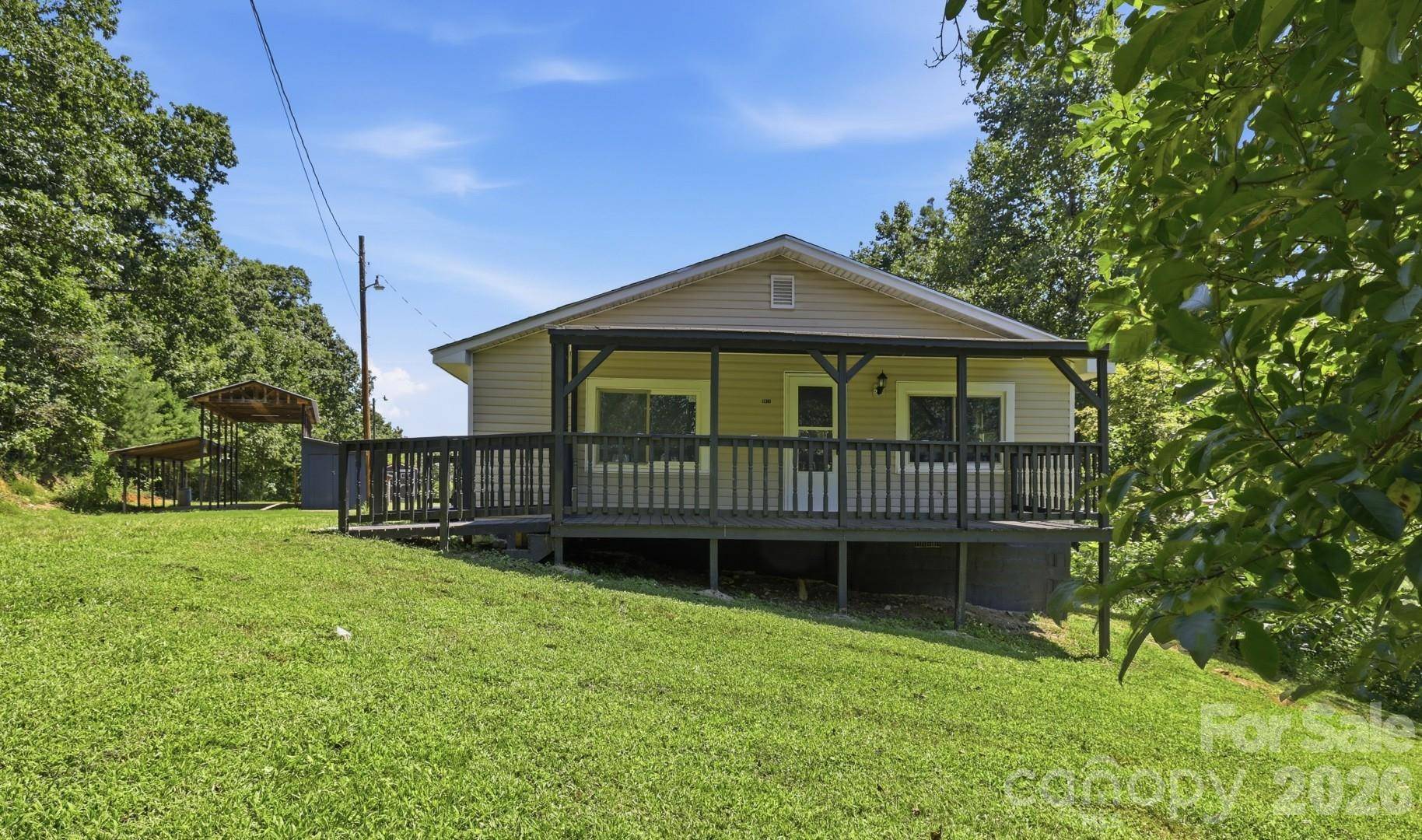 3028 Playmore Beach RD, Morganton, NC 28655