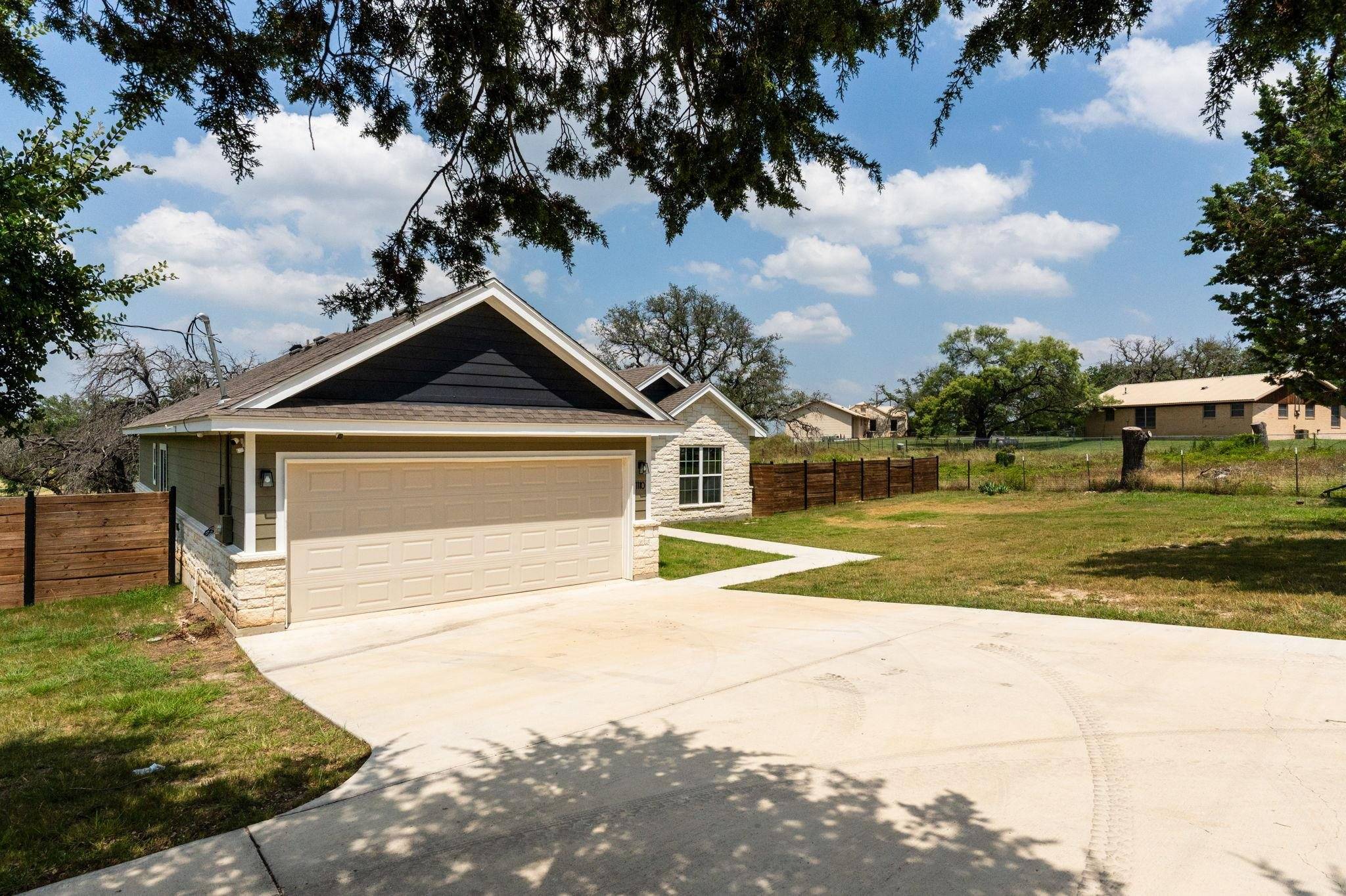 1110 County Road 1045, Lampasas, TX 76550