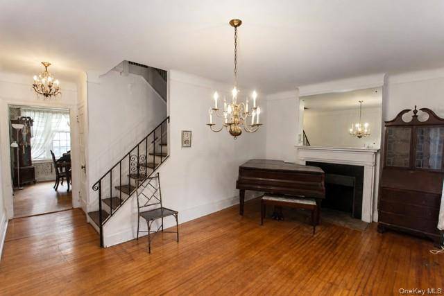 52 Slocum CRES, Forest Hills, NY 11375