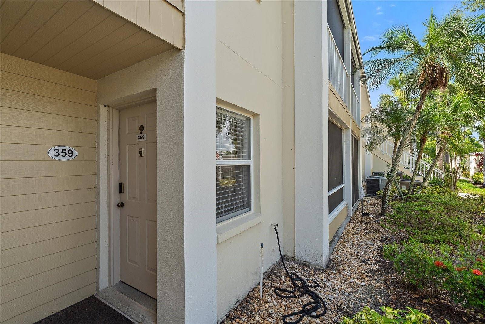 425 CERROMAR TER #359, Venice, FL 34293