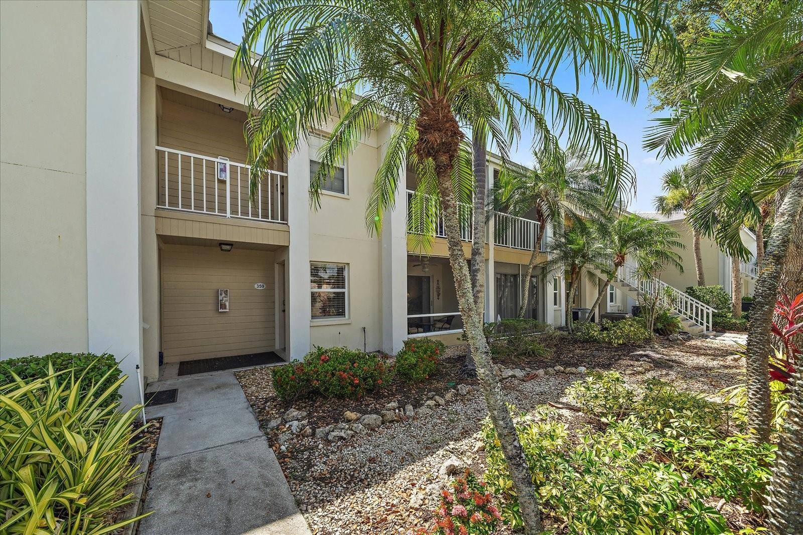 425 CERROMAR TER #359, Venice, FL 34293