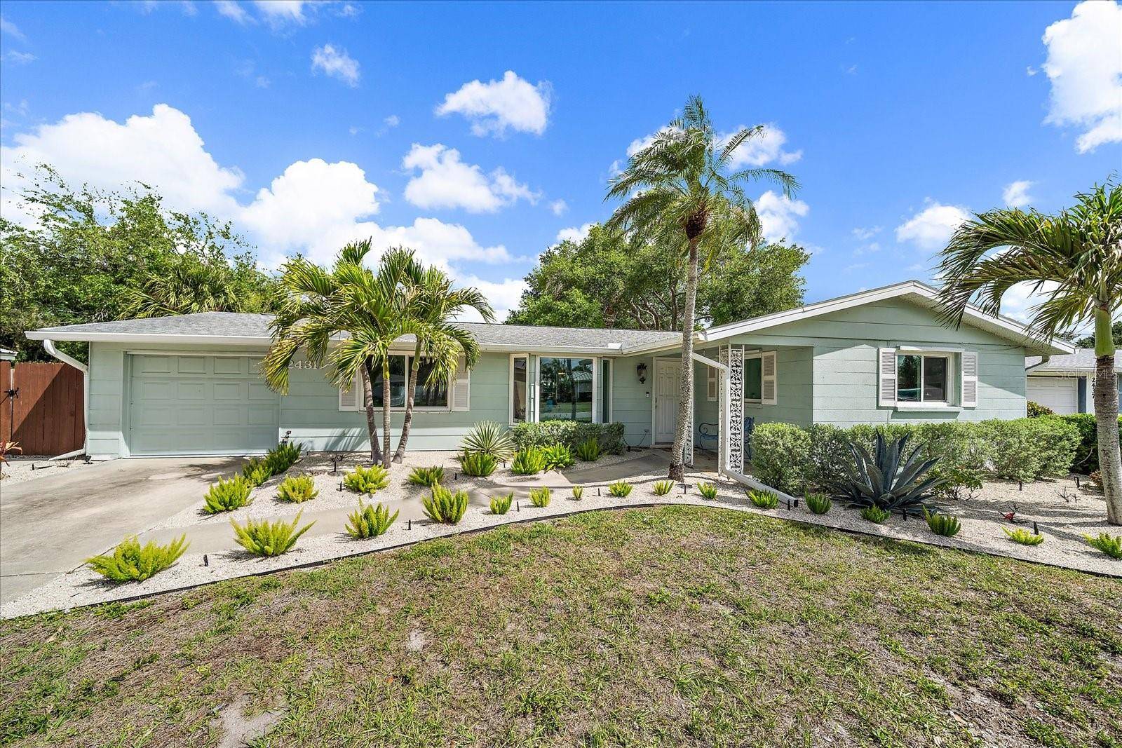 2431 BISPHAM RD, Sarasota, FL 34231