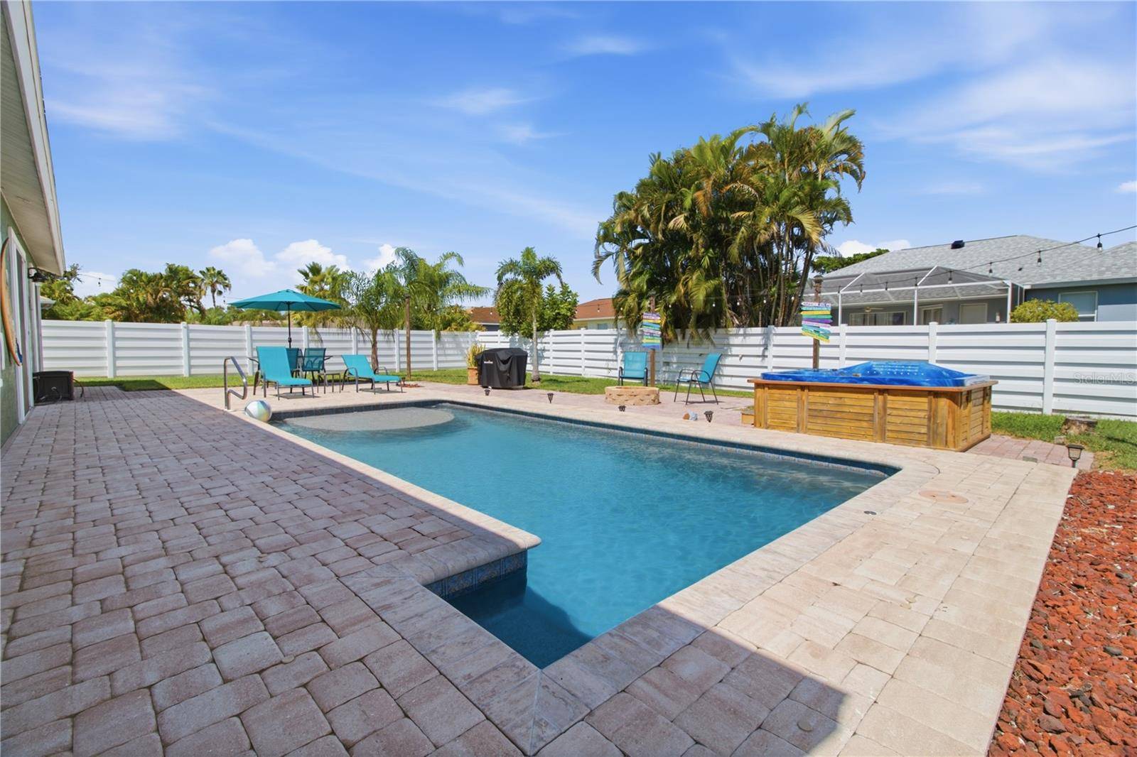 9301 71ST AVE E, Palmetto, FL 34221