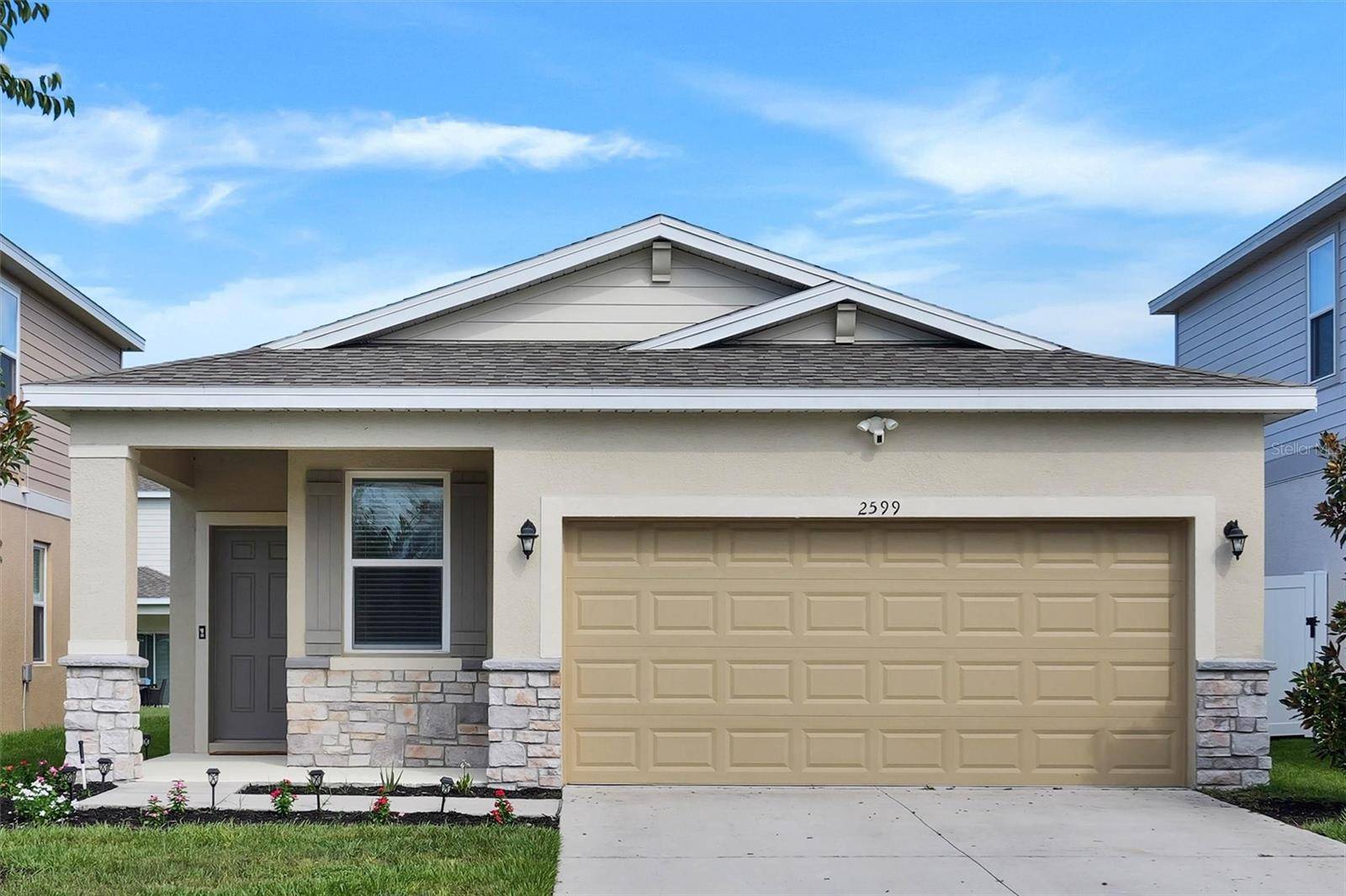 2599 AVALON PARK BLVD, Tavares, FL 32778