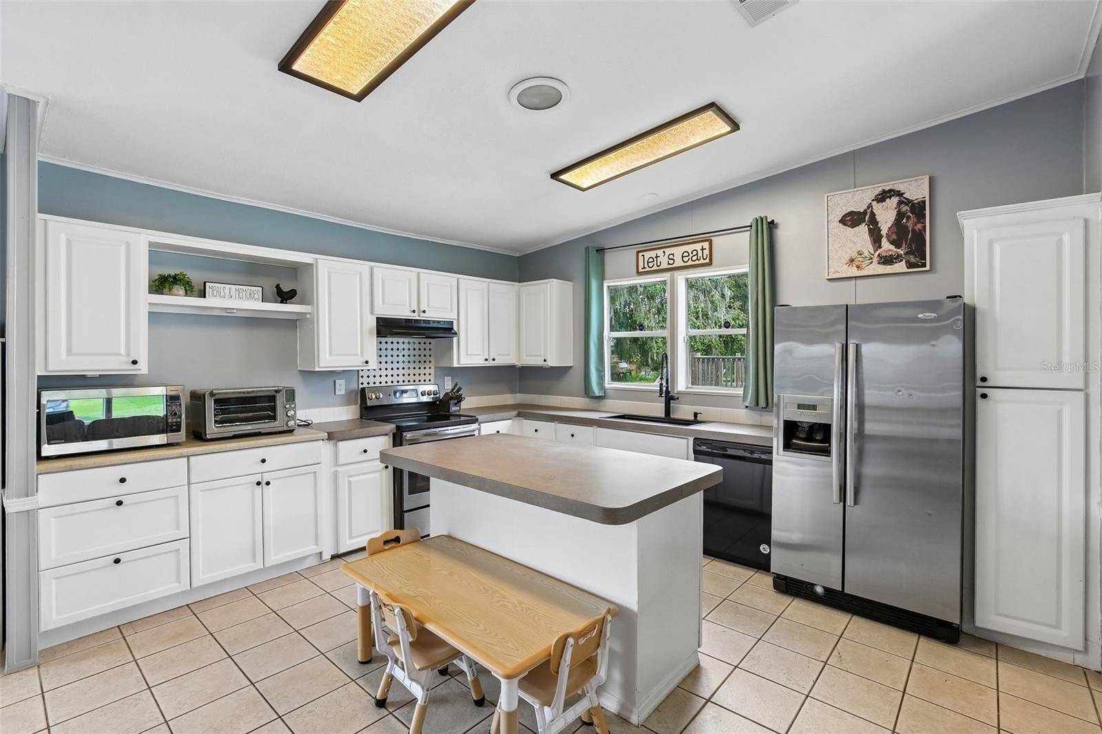 3642 PIONEER TRAILS DR, Lakeland, FL 33810