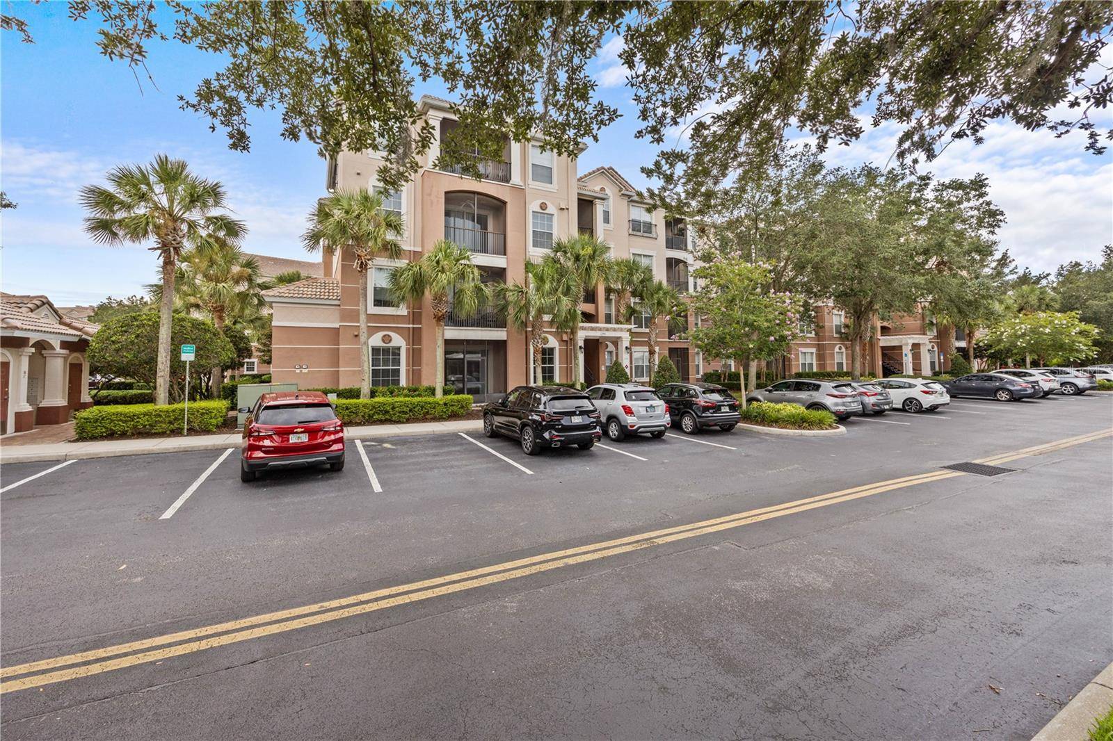 1351 VENEZIA CT #301, Davenport, FL 33896