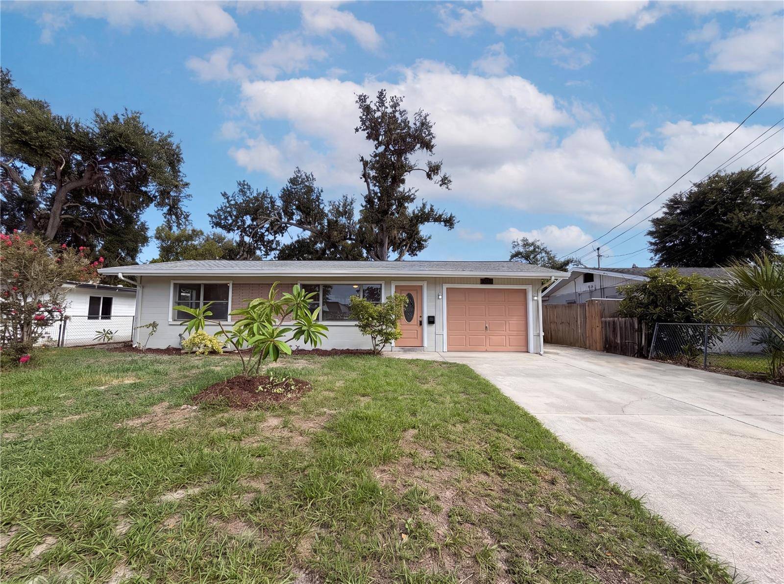 1516 2ND AVE E, Bradenton, FL 34208