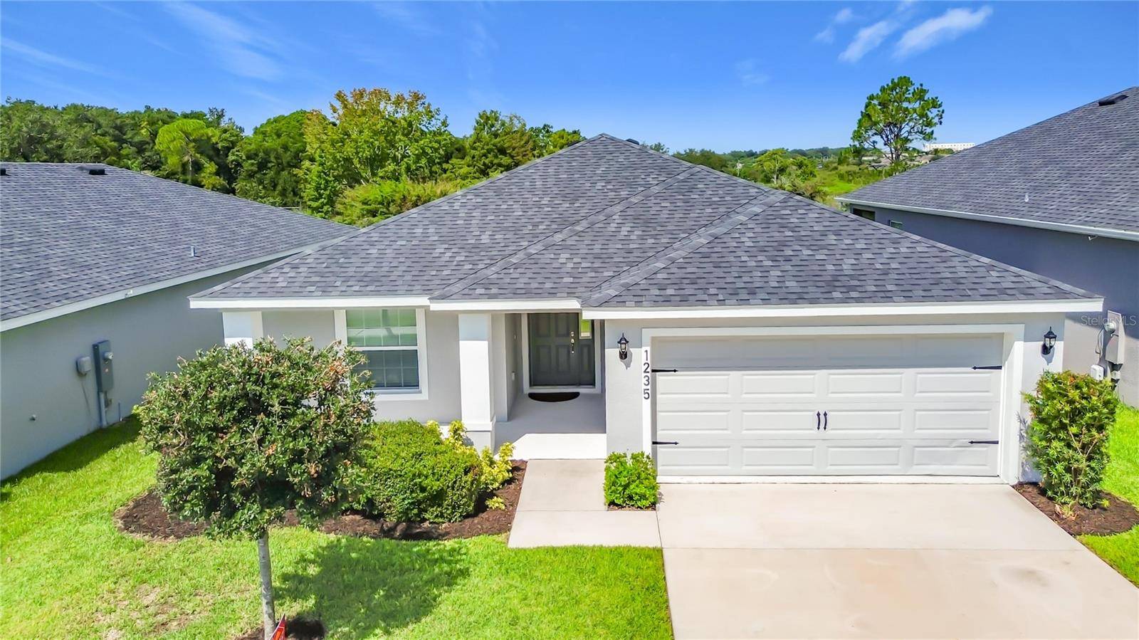 1235 MOUNTAIN FLOWER LN, Davenport, FL 33837