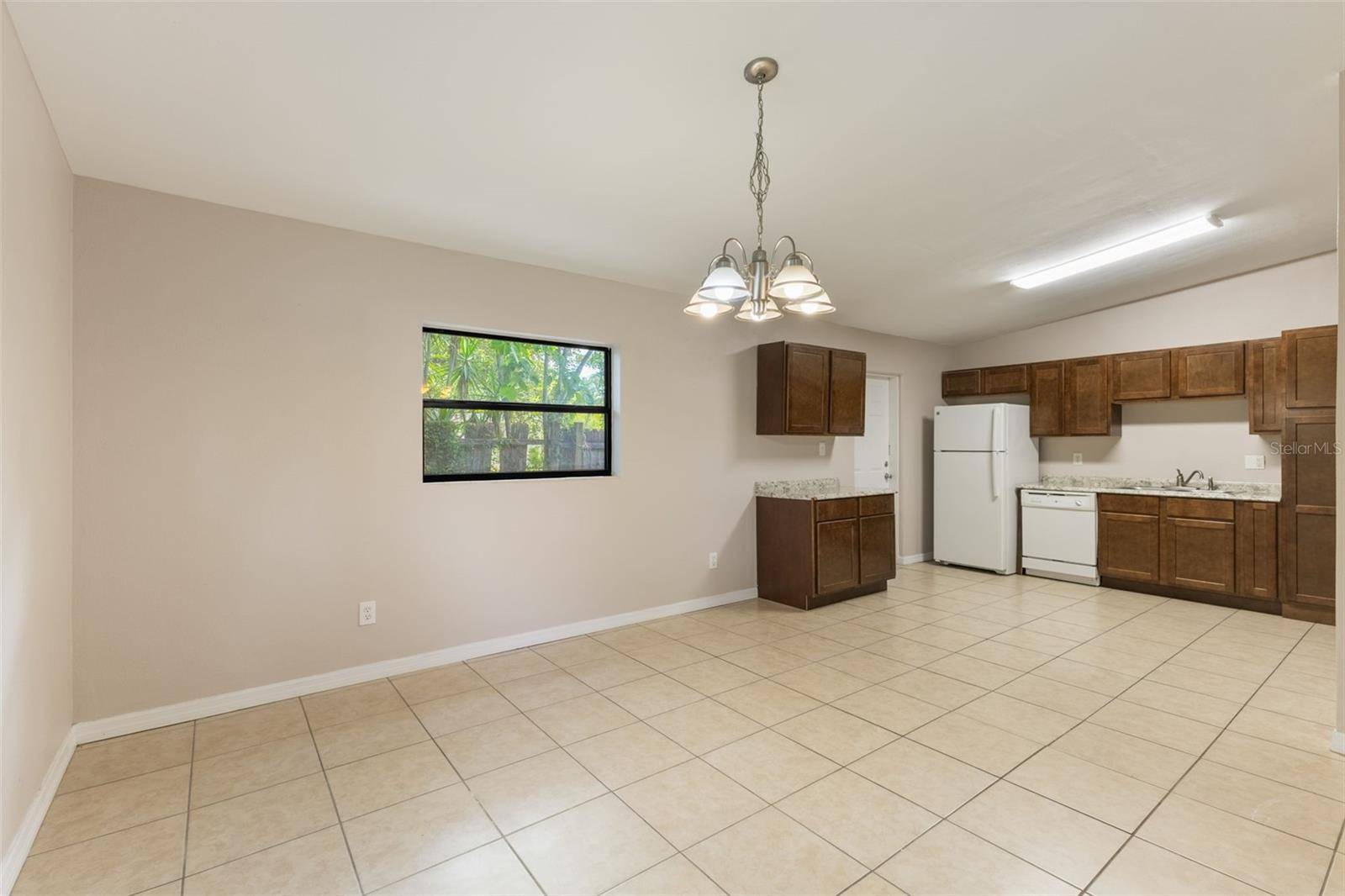 212 HOMEWOOD DR, Sanford, FL 32773