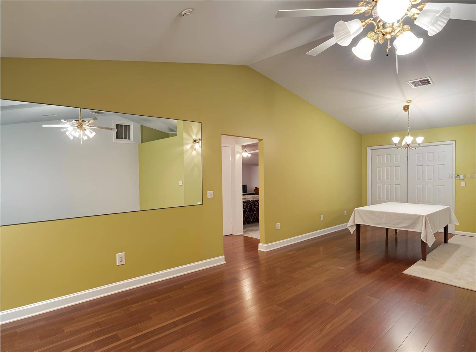 912 NE 144TH CT, Silver Springs, FL 34488