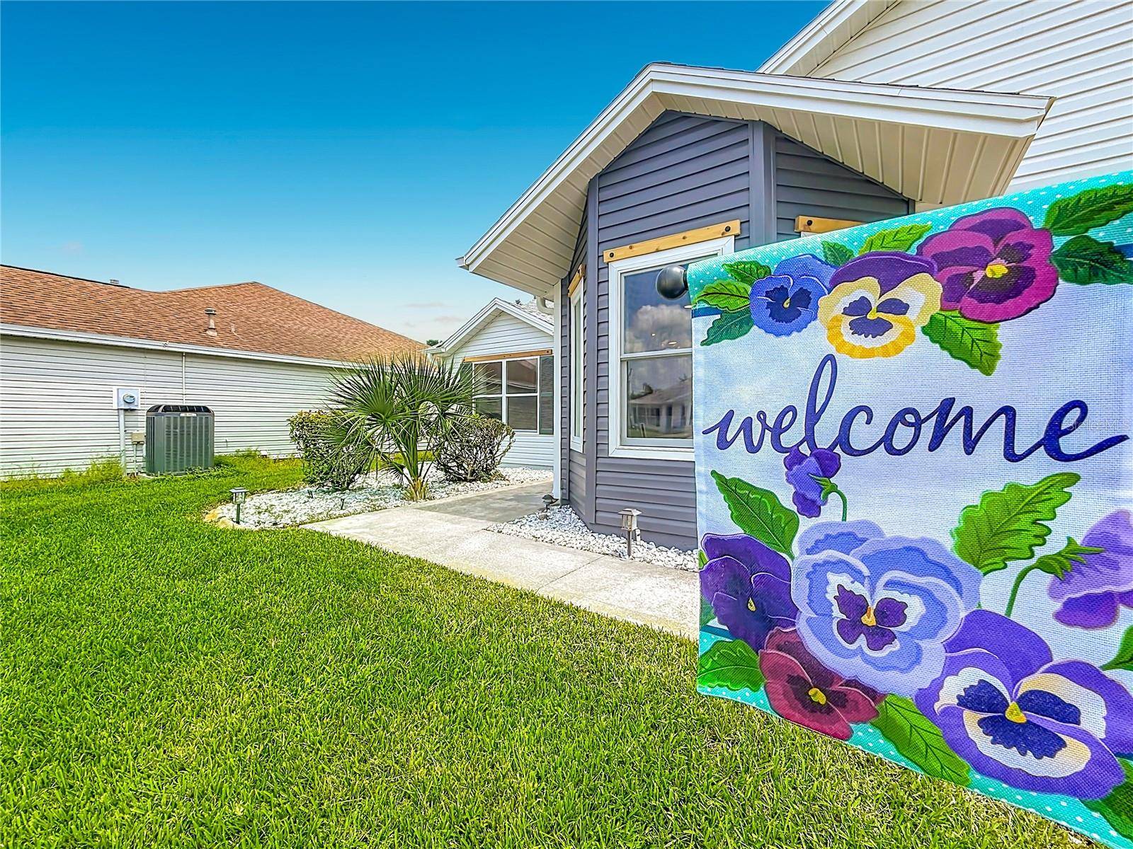 1305 LA ESTRELLITA WAY, The Villages, FL 32162