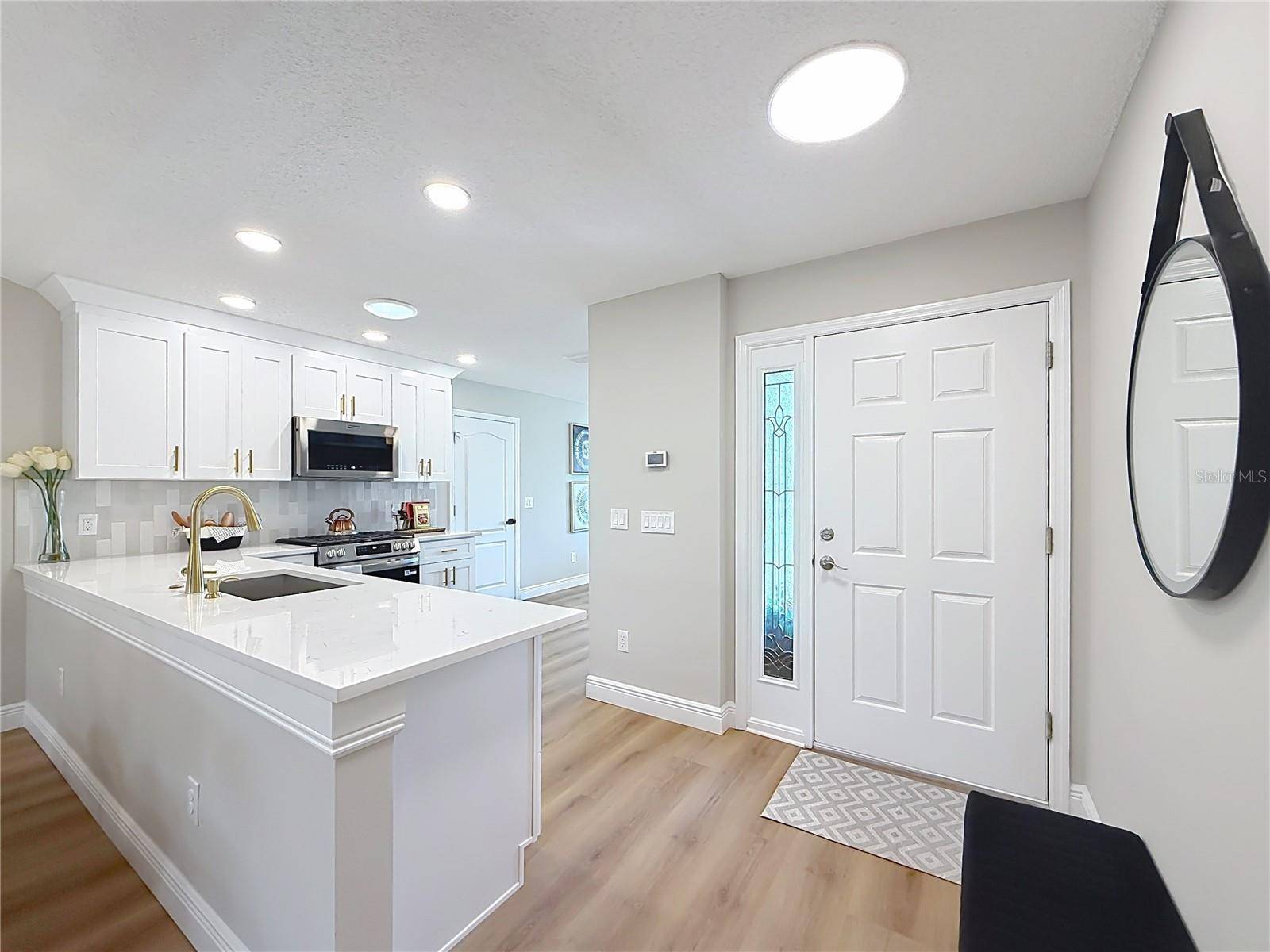 1305 LA ESTRELLITA WAY, The Villages, FL 32162