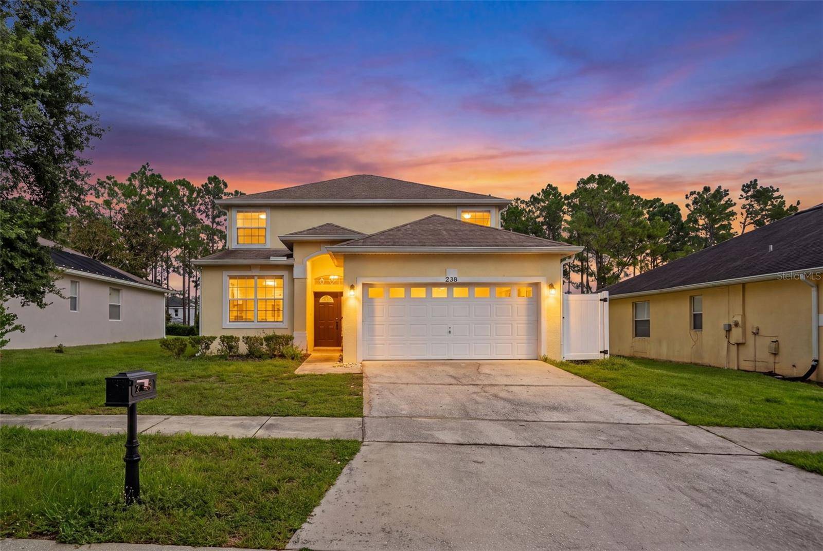 238 N HAMPTON DR, Davenport, FL 33897