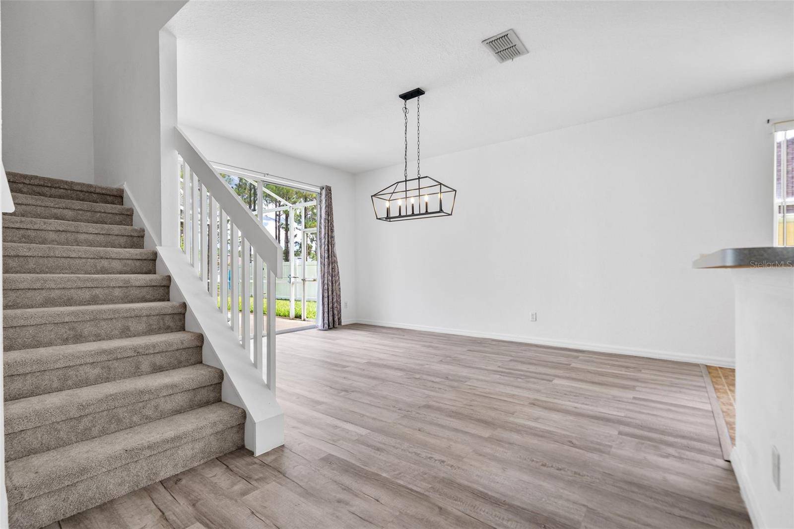 238 N HAMPTON DR, Davenport, FL 33897