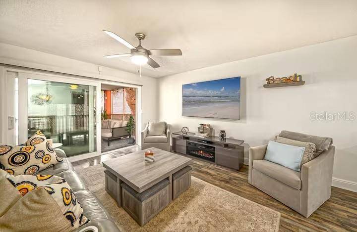 17035 GULF BLVD #216, St Petersburg, FL 33708
