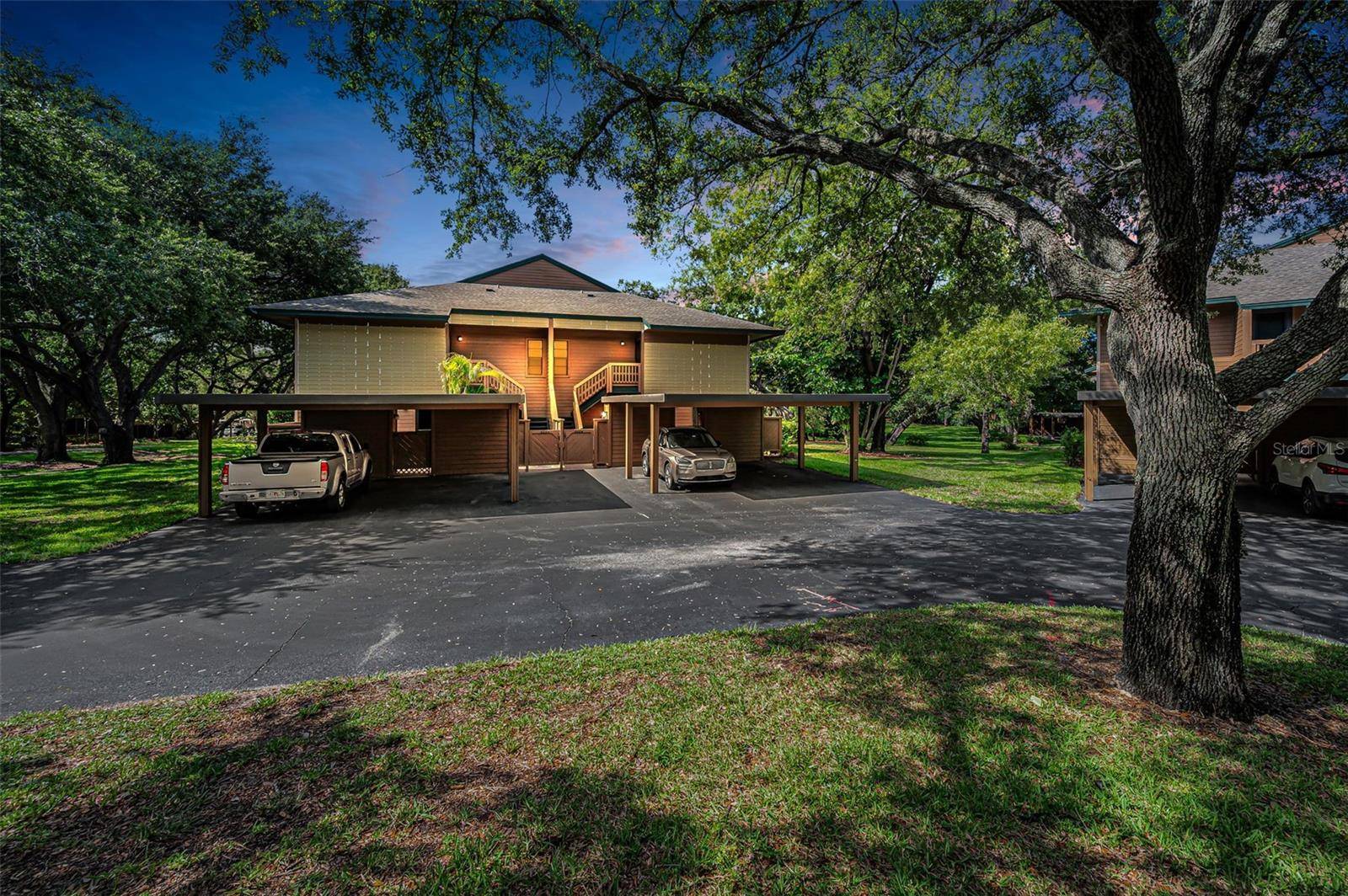 2205 LENNOX RD E #2205, Palm Harbor, FL 34683