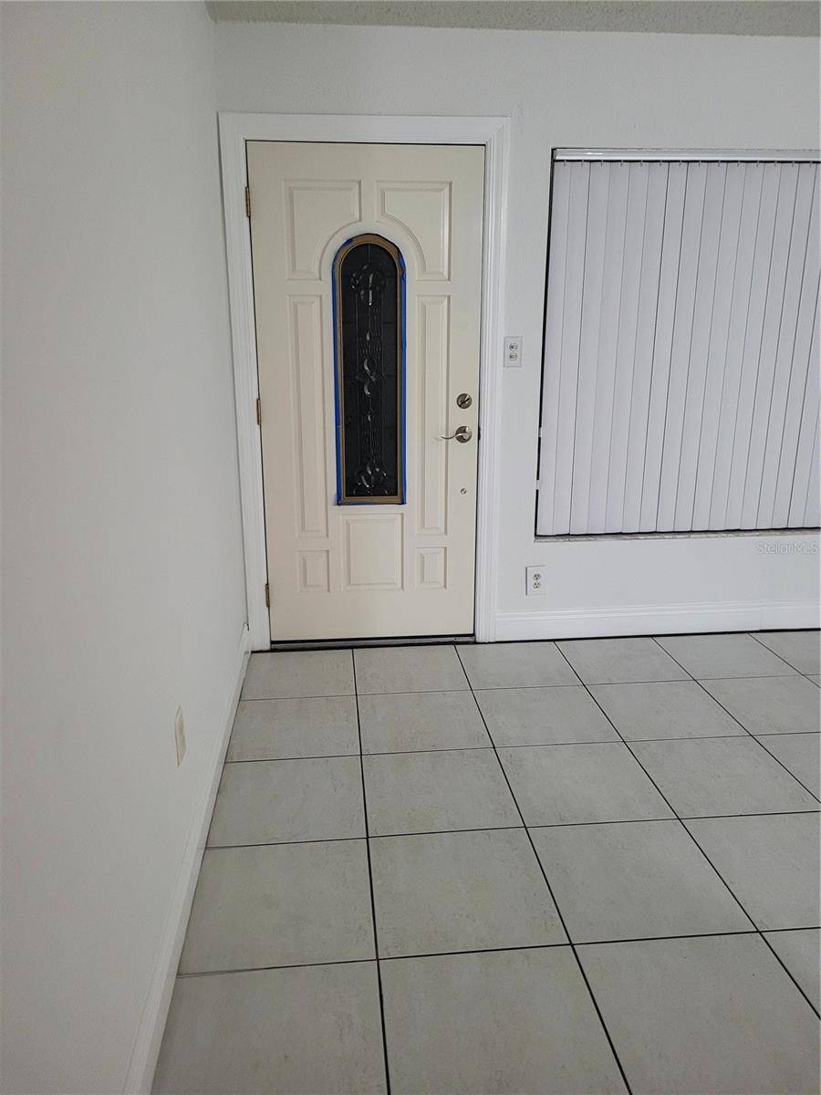 10803 N ARMENIA AVE, Tampa, FL 33612