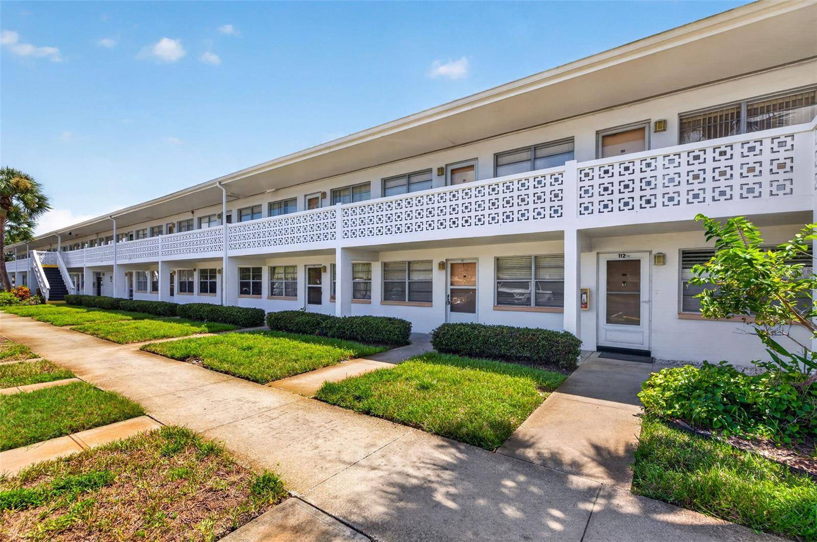 1000 79TH AVE N #111, St Petersburg, FL 33702