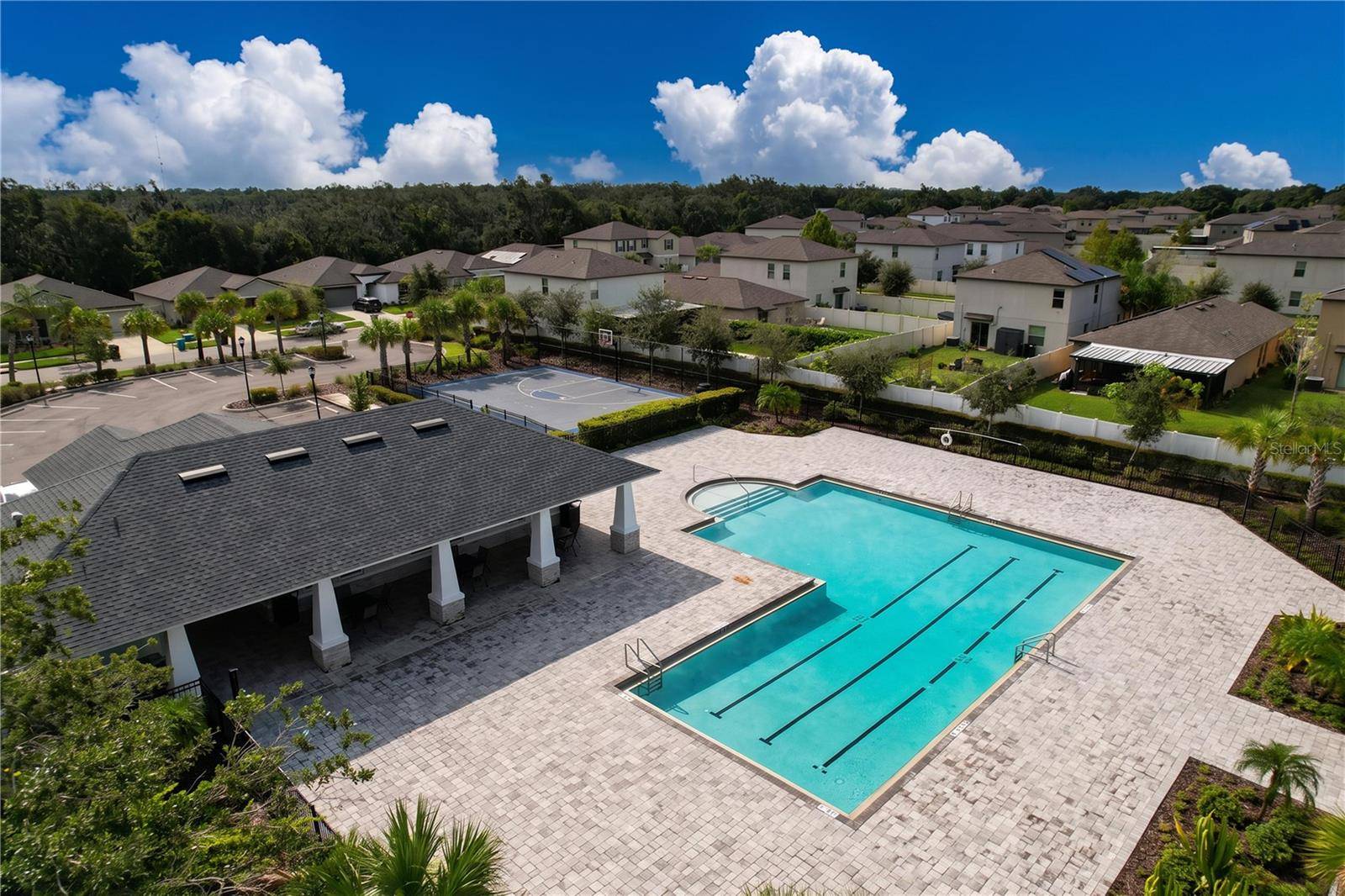 1565 COLDING DR, Ruskin, FL 33570