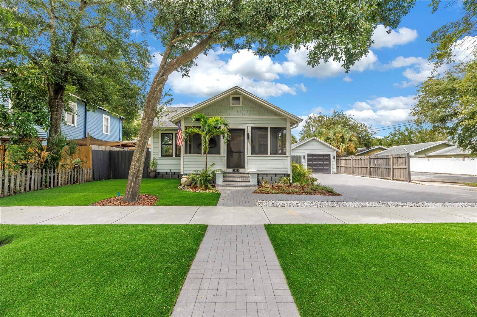 1323 7TH AVE N, St Petersburg, FL 33705