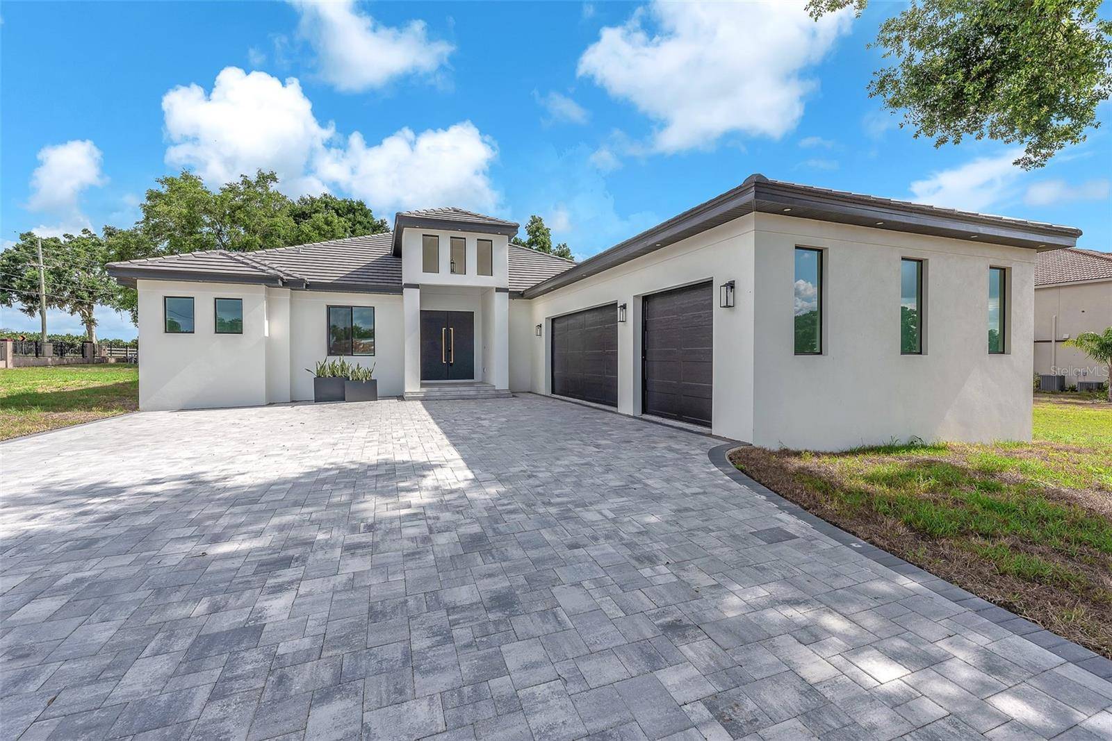 11921 FORT KING HWY, Thonotosassa, FL 33592
