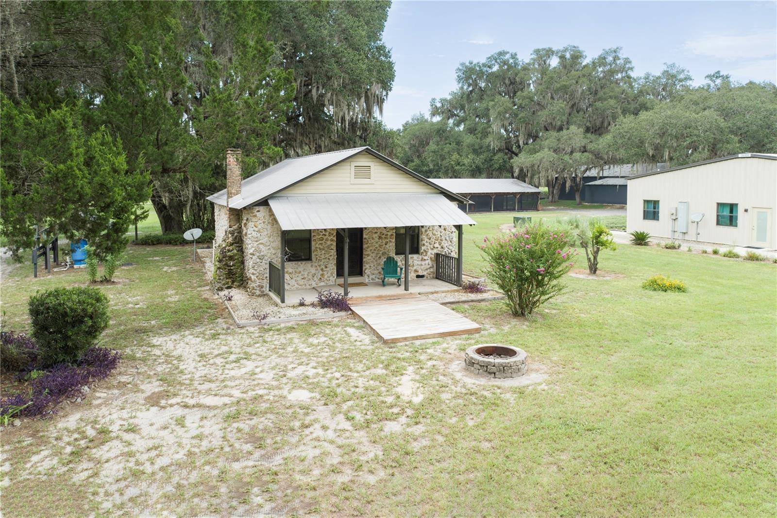 6750 N SAN JUAN TER, Crystal River, FL 34428