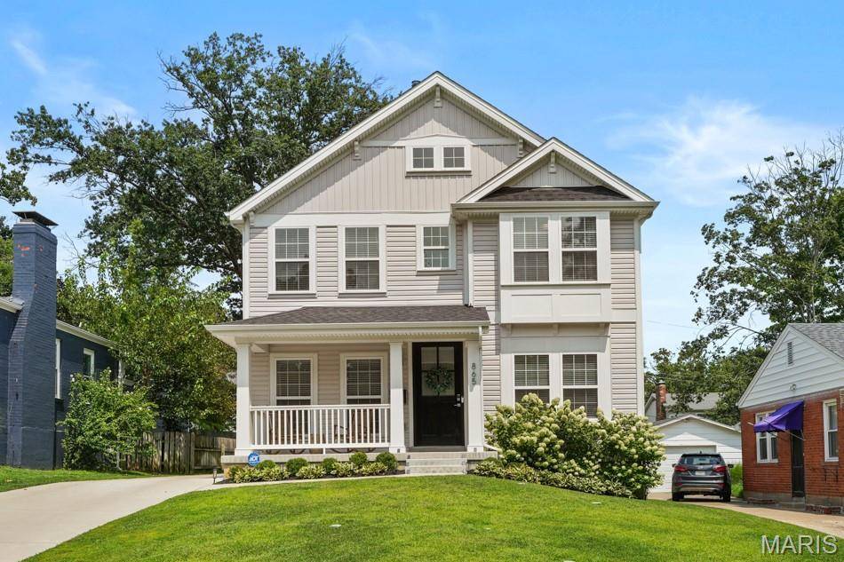 865 Fuhrmann TER, Glendale, MO 63122