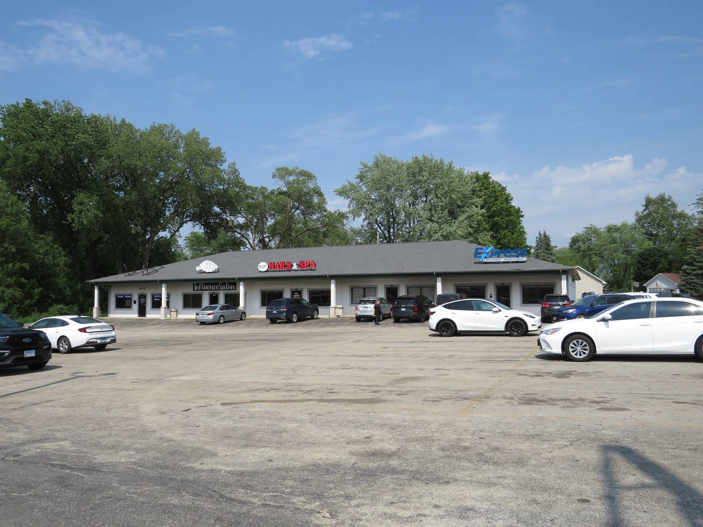 1459 Division ST, Morris, IL 60450