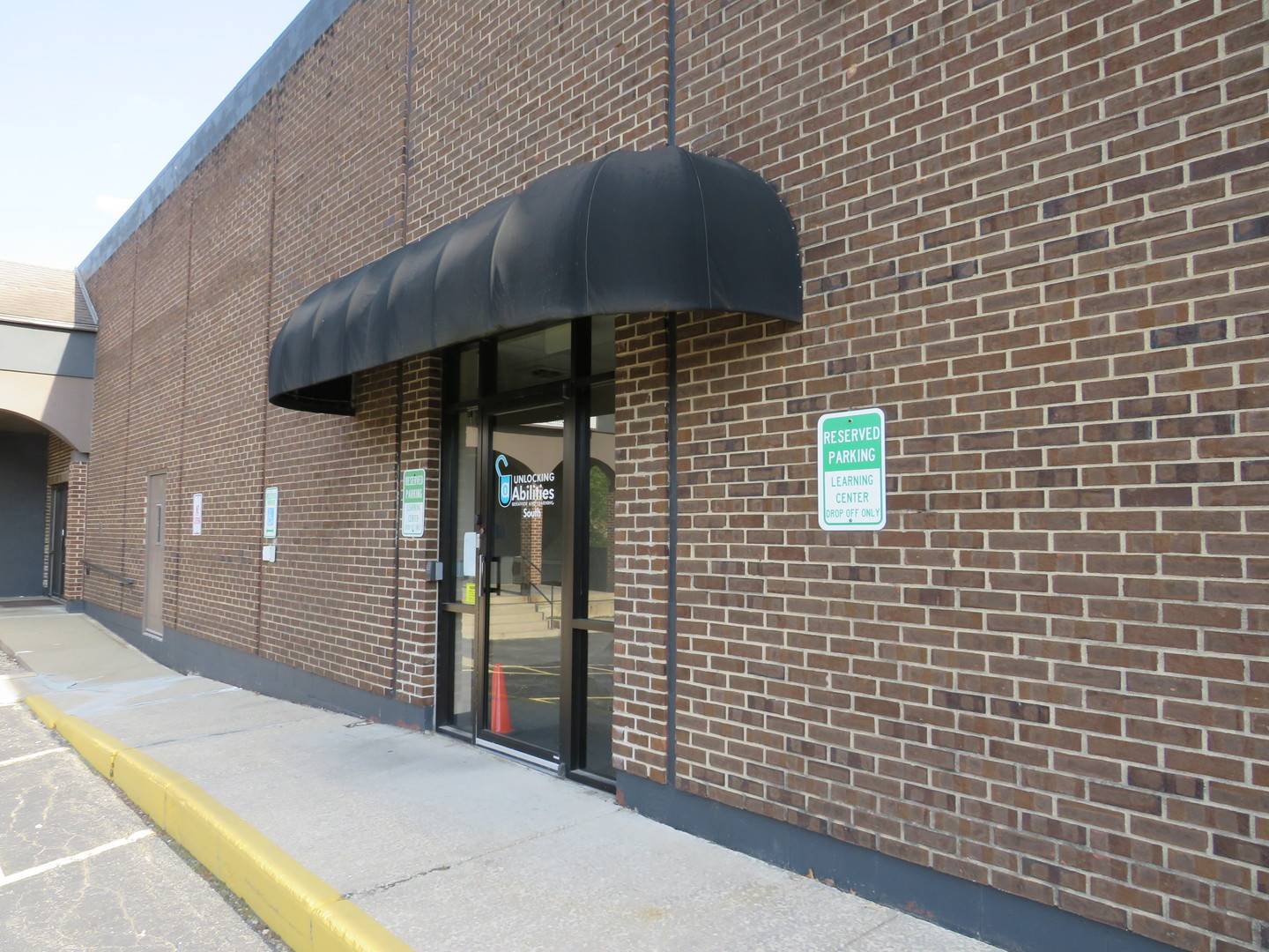 1715 Division ST #7G, Morris, IL 60450