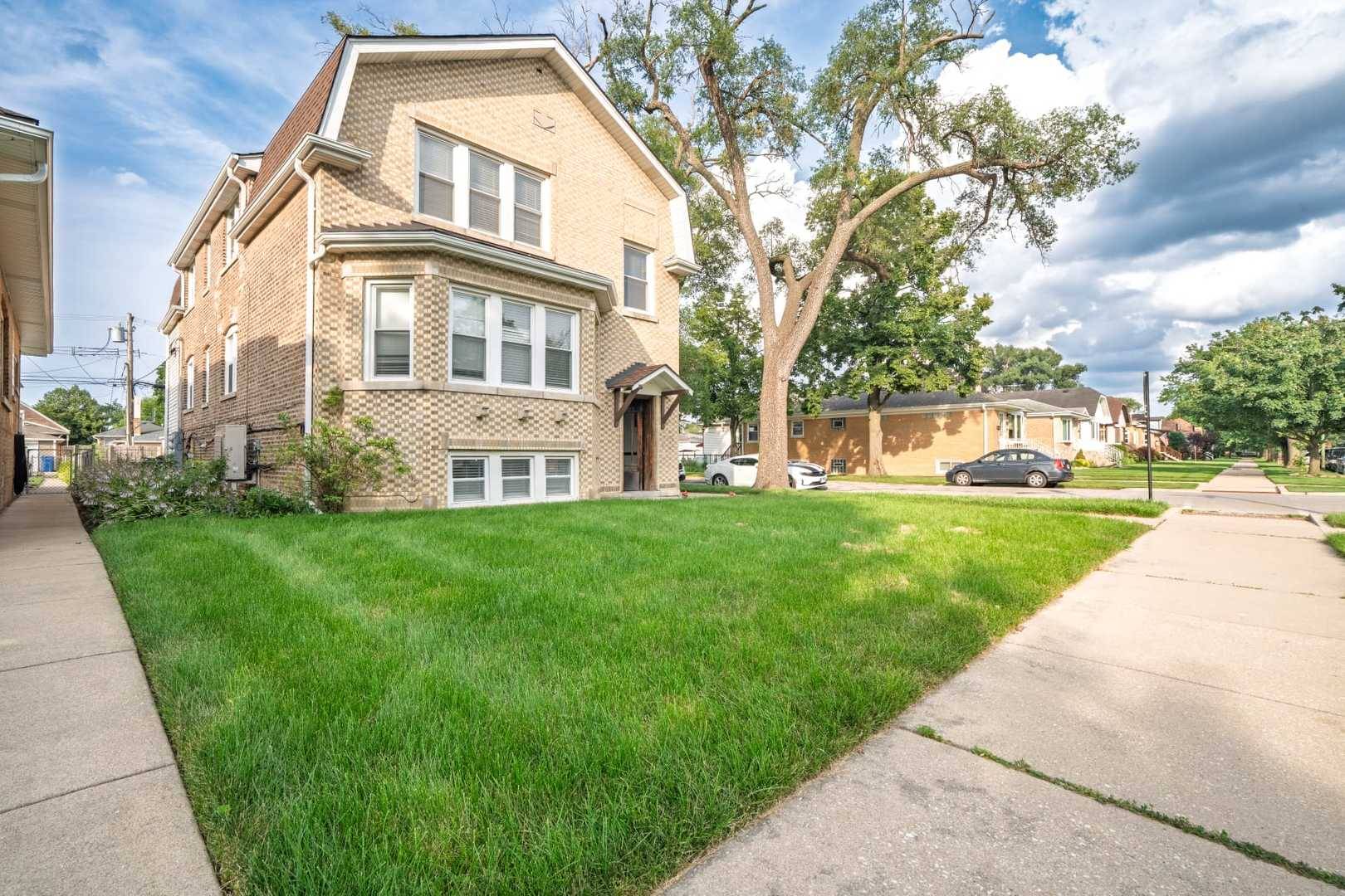 5901 N Navarre AVE, Chicago, IL 60631