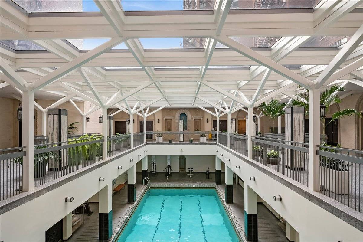 3750 N Lake Shore DR #1D, Chicago, IL 60613
