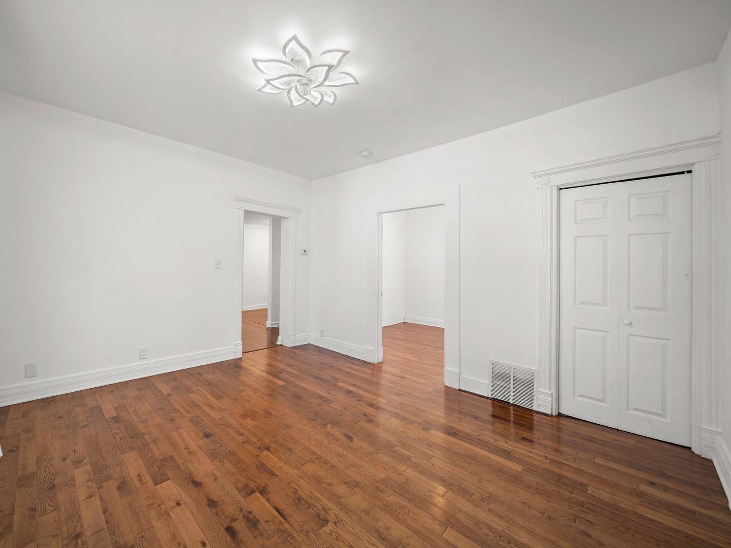 429 Center ST, Waukegan, IL 60085