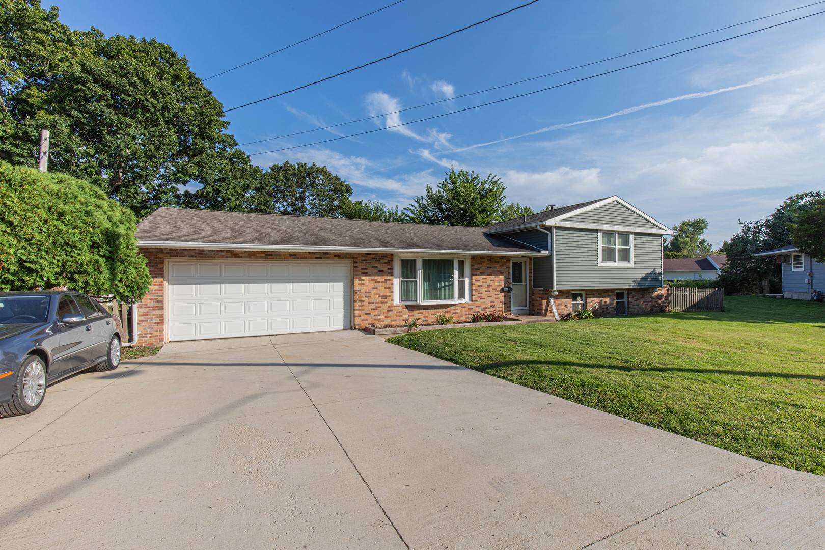650 Erickson DR, Princeton, IL 61356