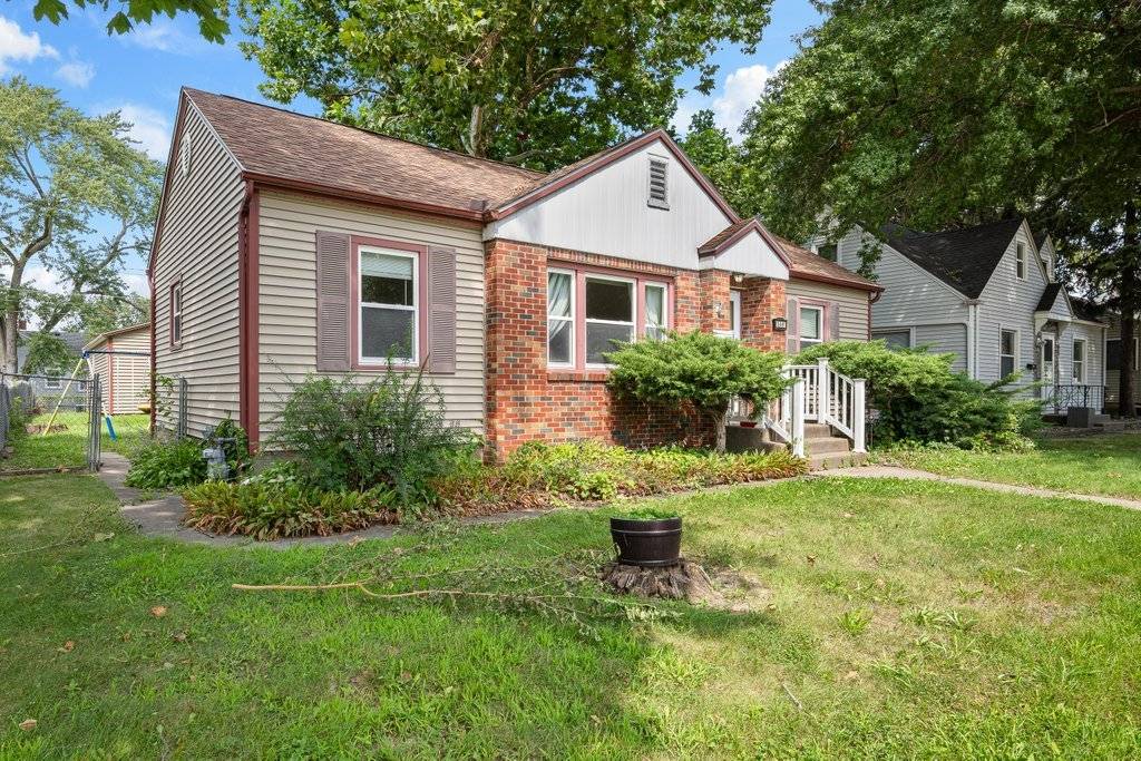 534 W 29th ST, Davenport, IA 52803